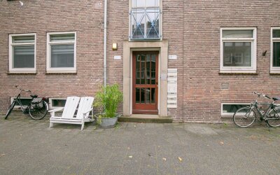 Carel van N. 19-C