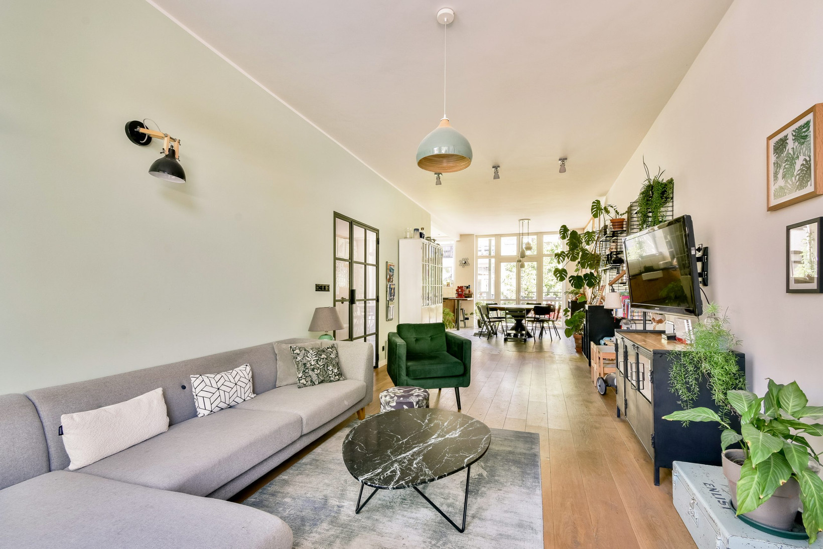 Tussenwoning te koop: Pijnackerplein 26, Rotterdam