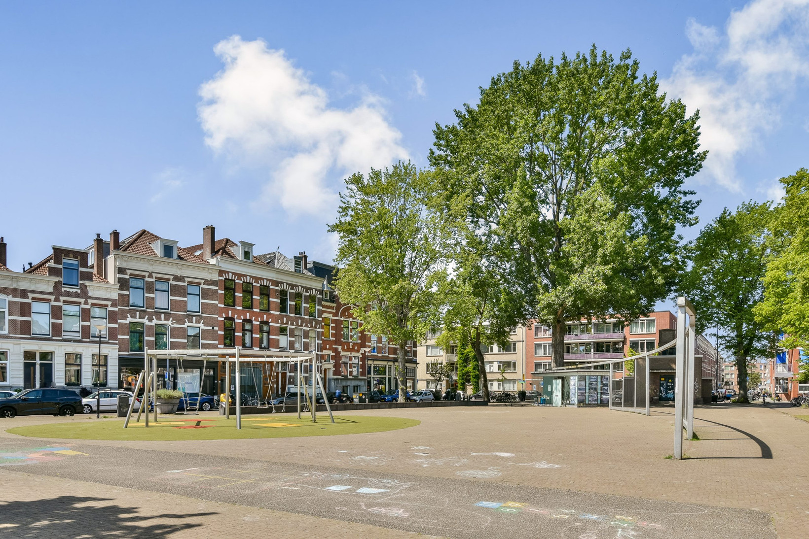 Tussenwoning te koop: Pijnackerplein 26, Rotterdam