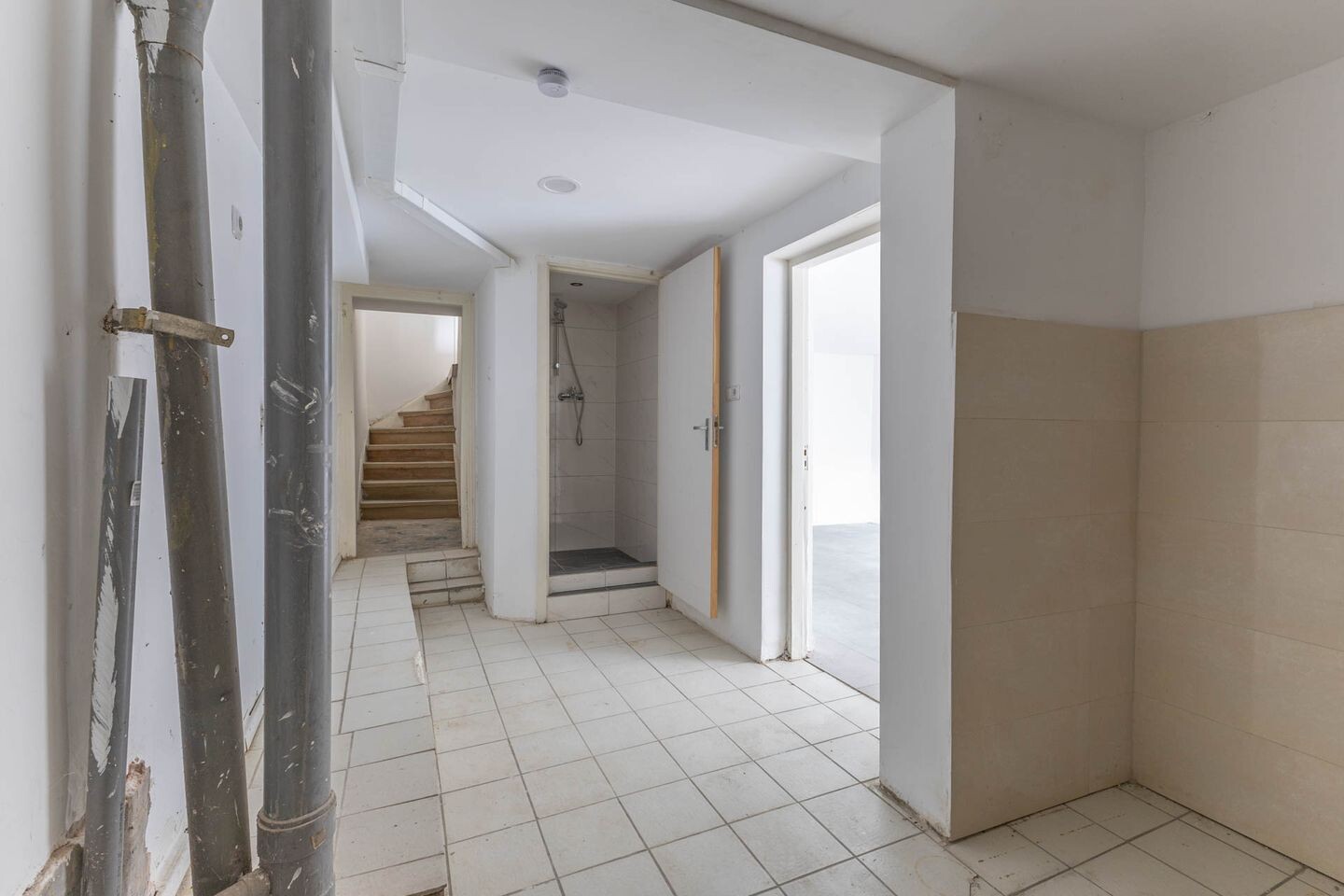 Appartement te koop: Bergweg 295A, Rotterdam
