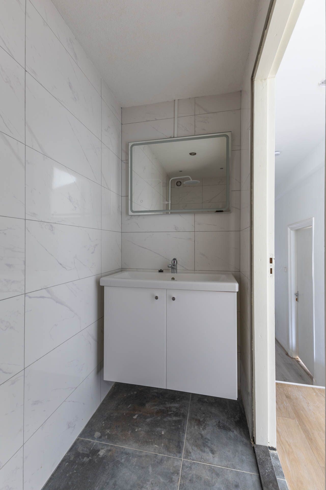 Appartement te koop: Bergweg 295A, Rotterdam
