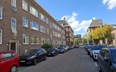 Van Maanens. 19-A
