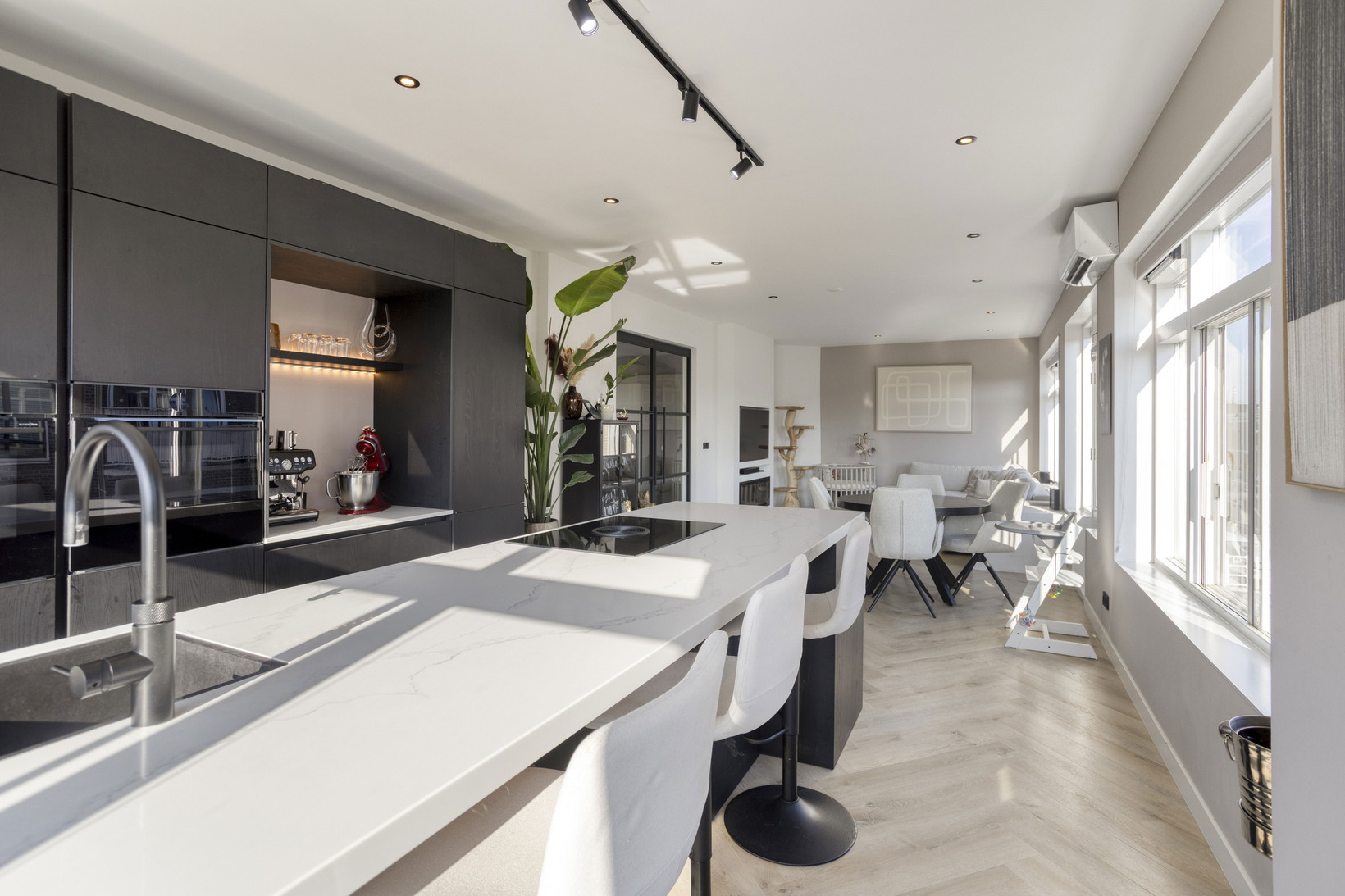 Appartement te koop: Stadhoudersweg 85D, Rotterdam