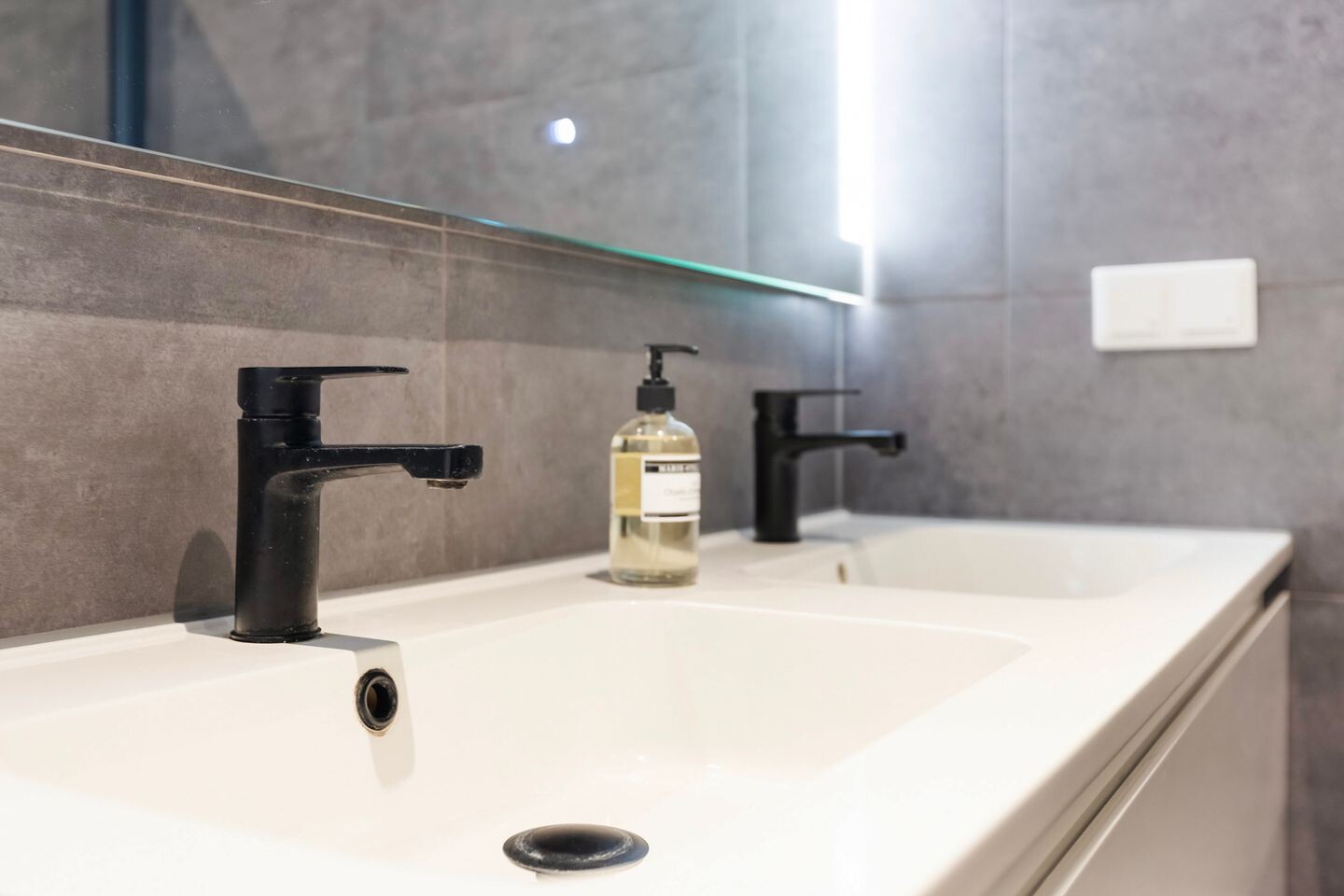 Appartement te koop: Statenweg 54D, Rotterdam