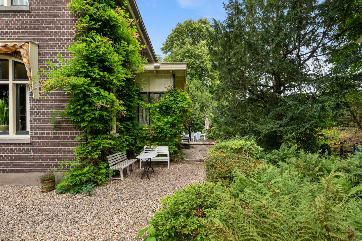 Vrijstaande woning te koop: Delftweg 10, Rotterdam