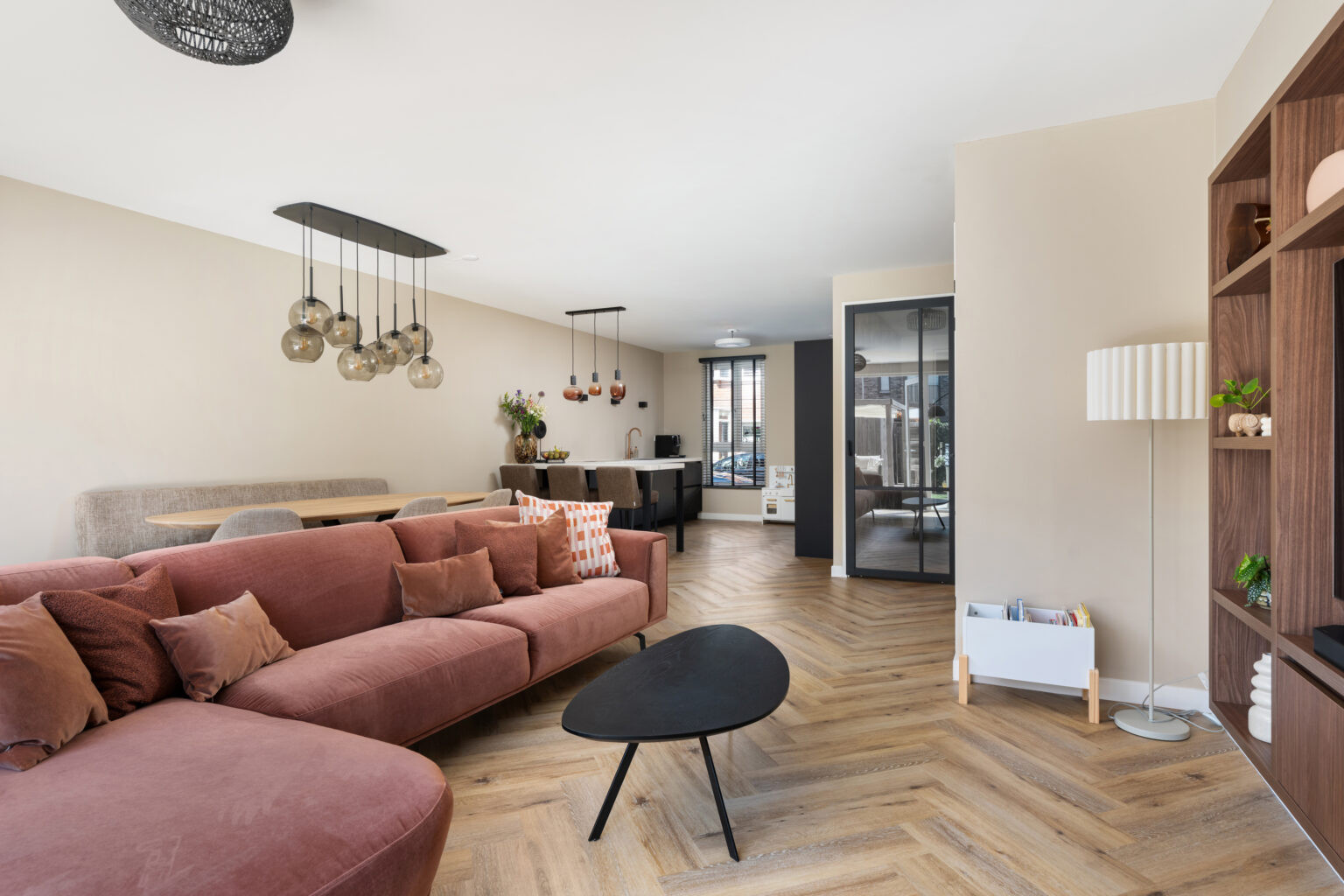 Tussenwoning te koop: Zestienhovensekade 156H, Rotterdam
