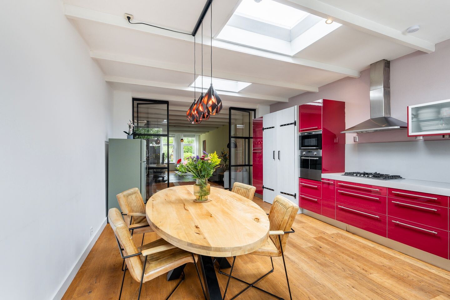 Tussenwoning te koop: Oude Kleiweg 23, Rotterdam