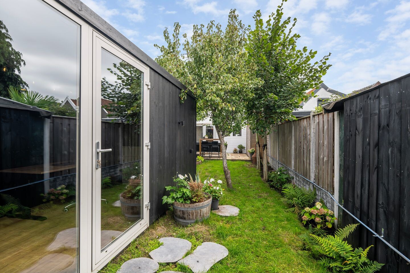 Tussenwoning te koop: Oude Kleiweg 23, Rotterdam