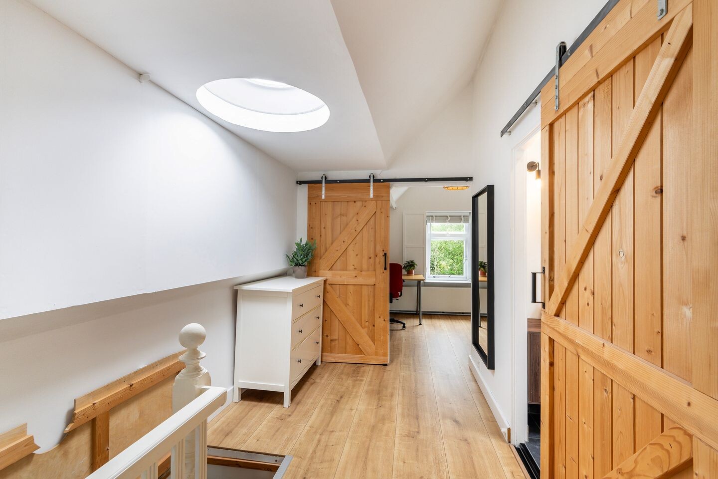 Tussenwoning te koop: Oude Kleiweg 23, Rotterdam