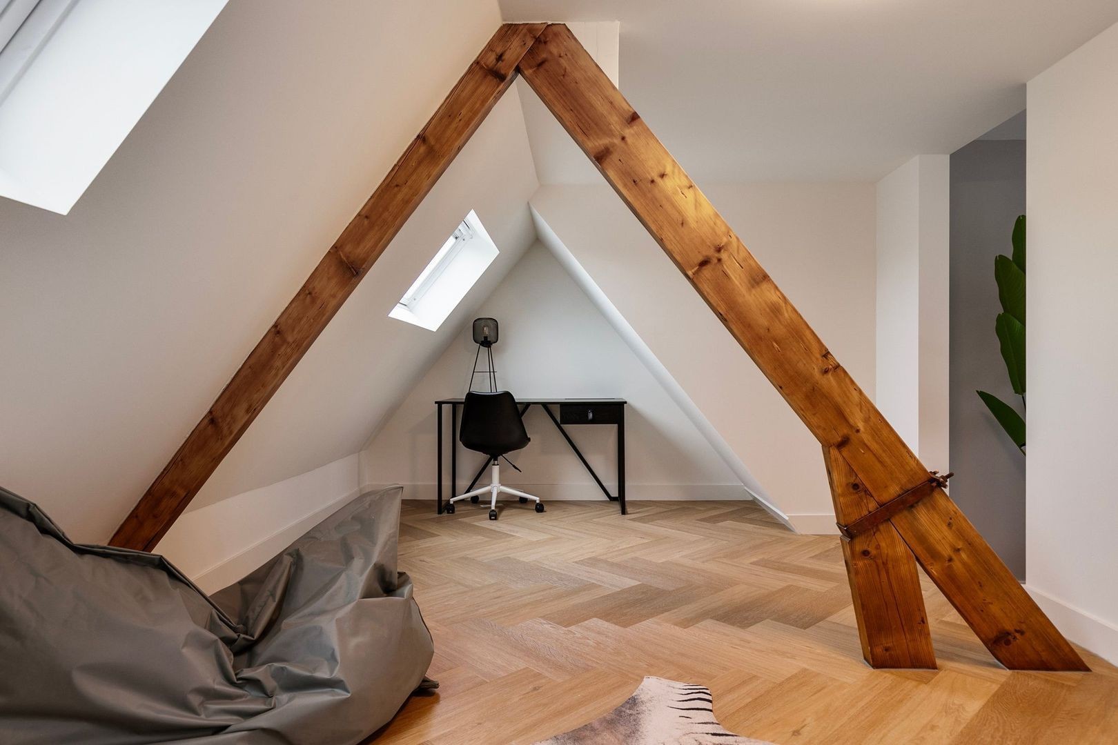 Appartement te huur: Willem de Zwijgerstraat 8D, Rotterdam