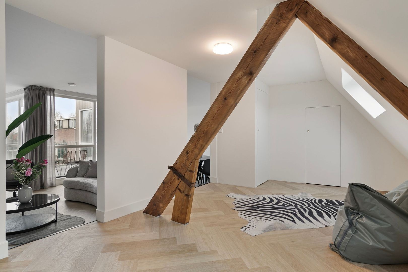 Appartement te huur: Willem de Zwijgerstraat 8D, Rotterdam
