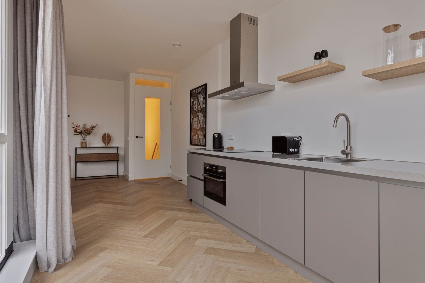 Appartement te huur: Willem de Zwijgerstraat 8F, Rotterdam