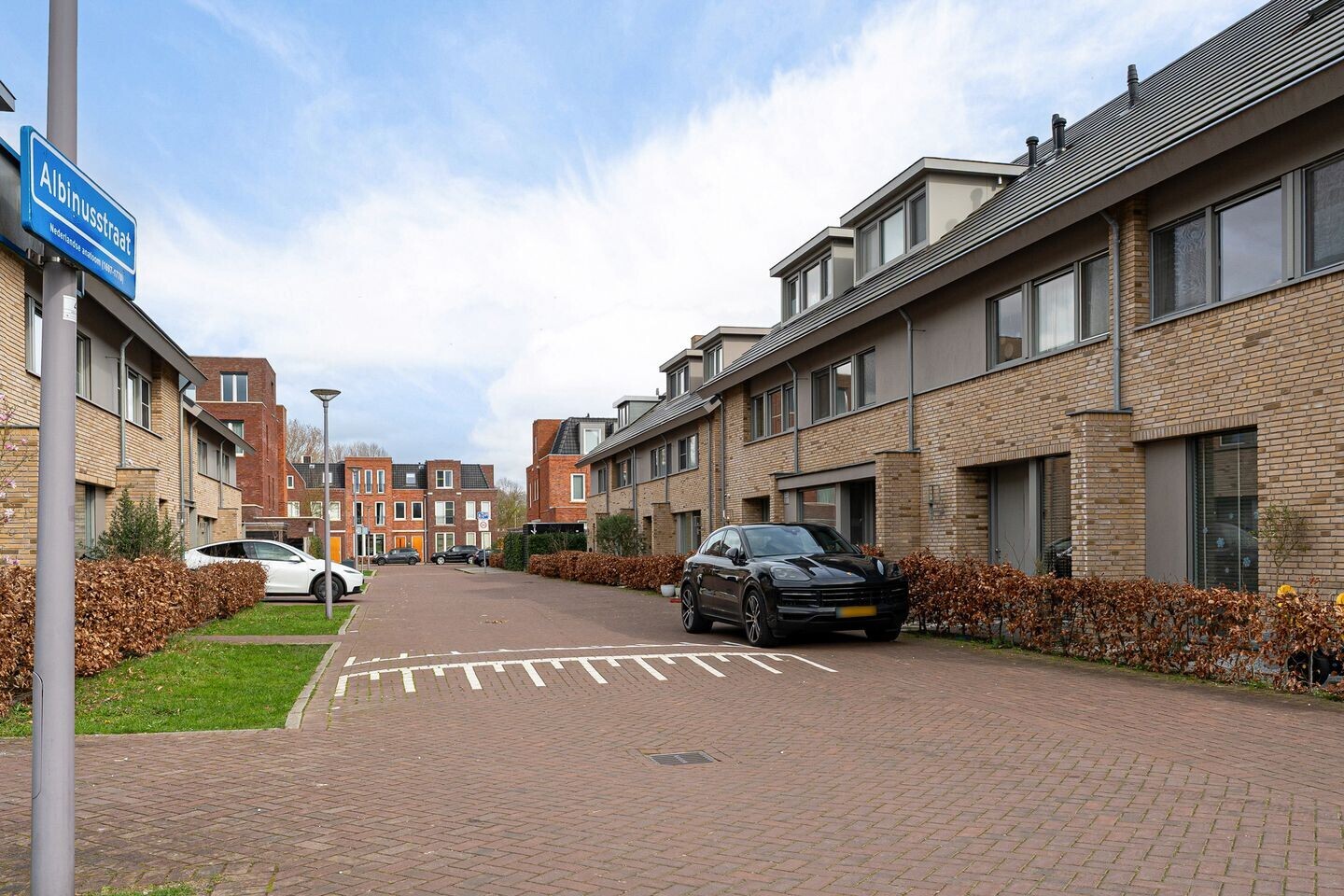 Tussenwoning te koop: Albinusstraat 12, Rotterdam