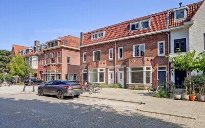 Appartement te koop Juliana van Stolberglaan 4-B