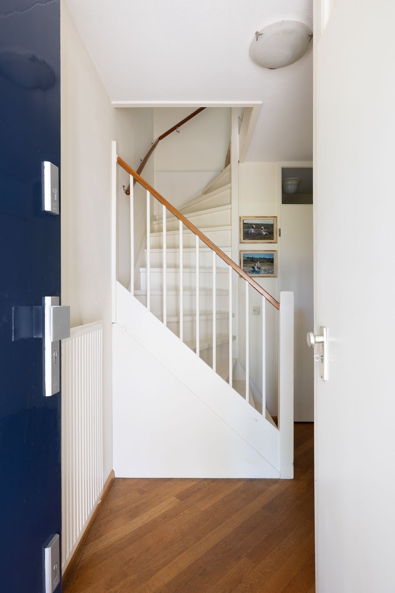 Tussenwoning te koop: Ringdijk 141, Rotterdam