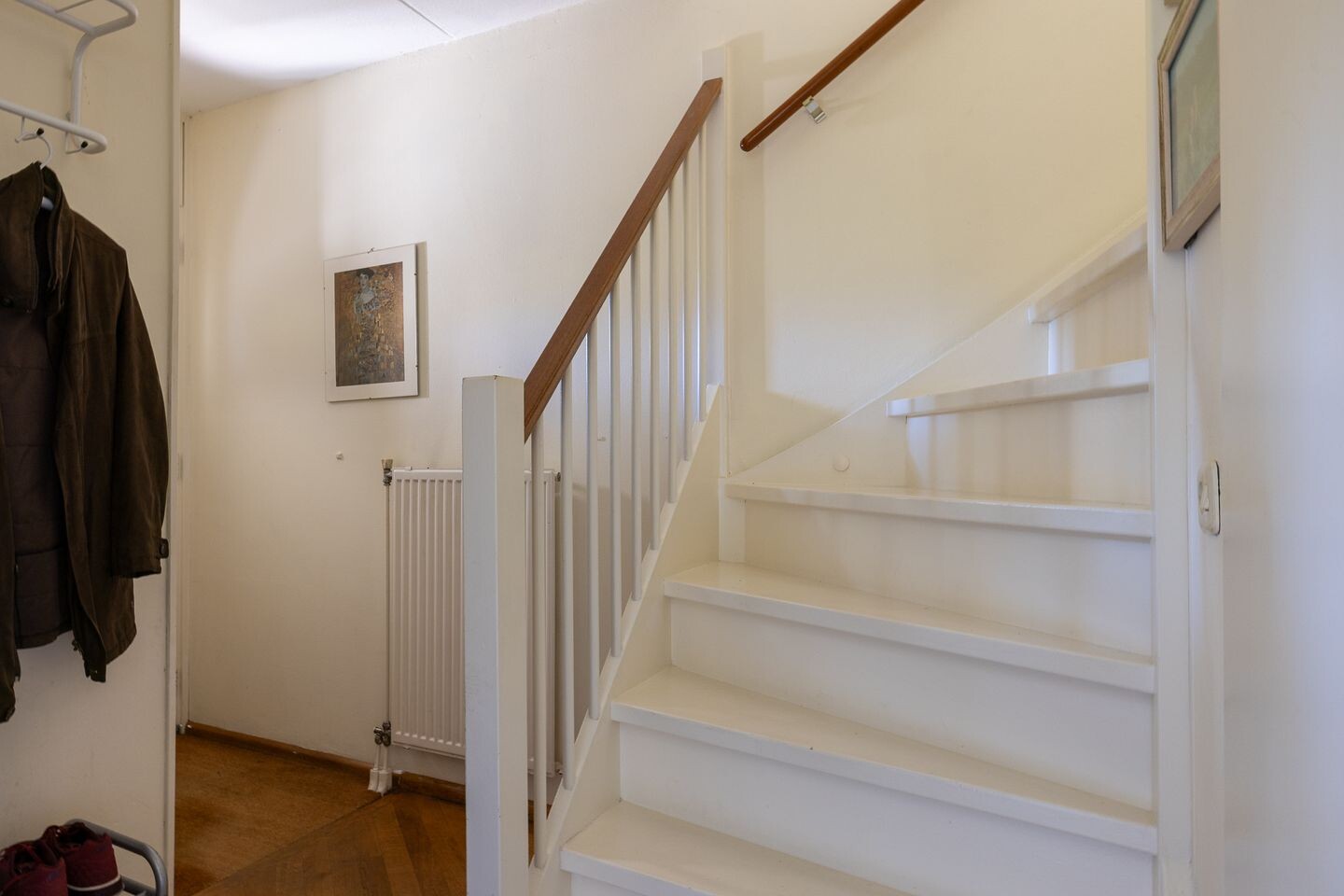 Tussenwoning te koop: Ringdijk 141, Rotterdam