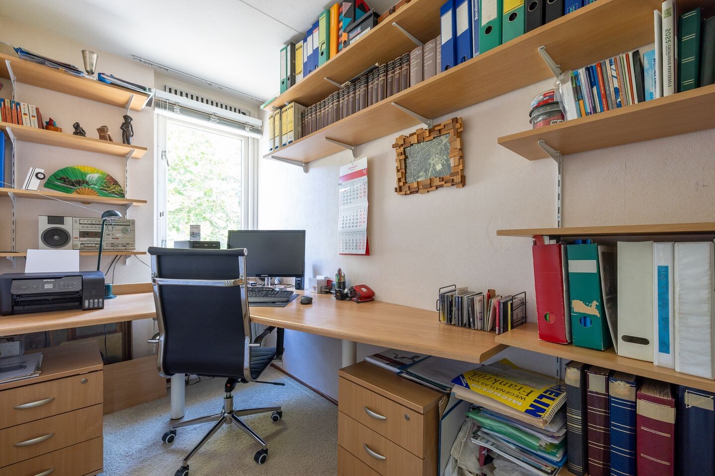 Tussenwoning te koop: Ringdijk 141, Rotterdam