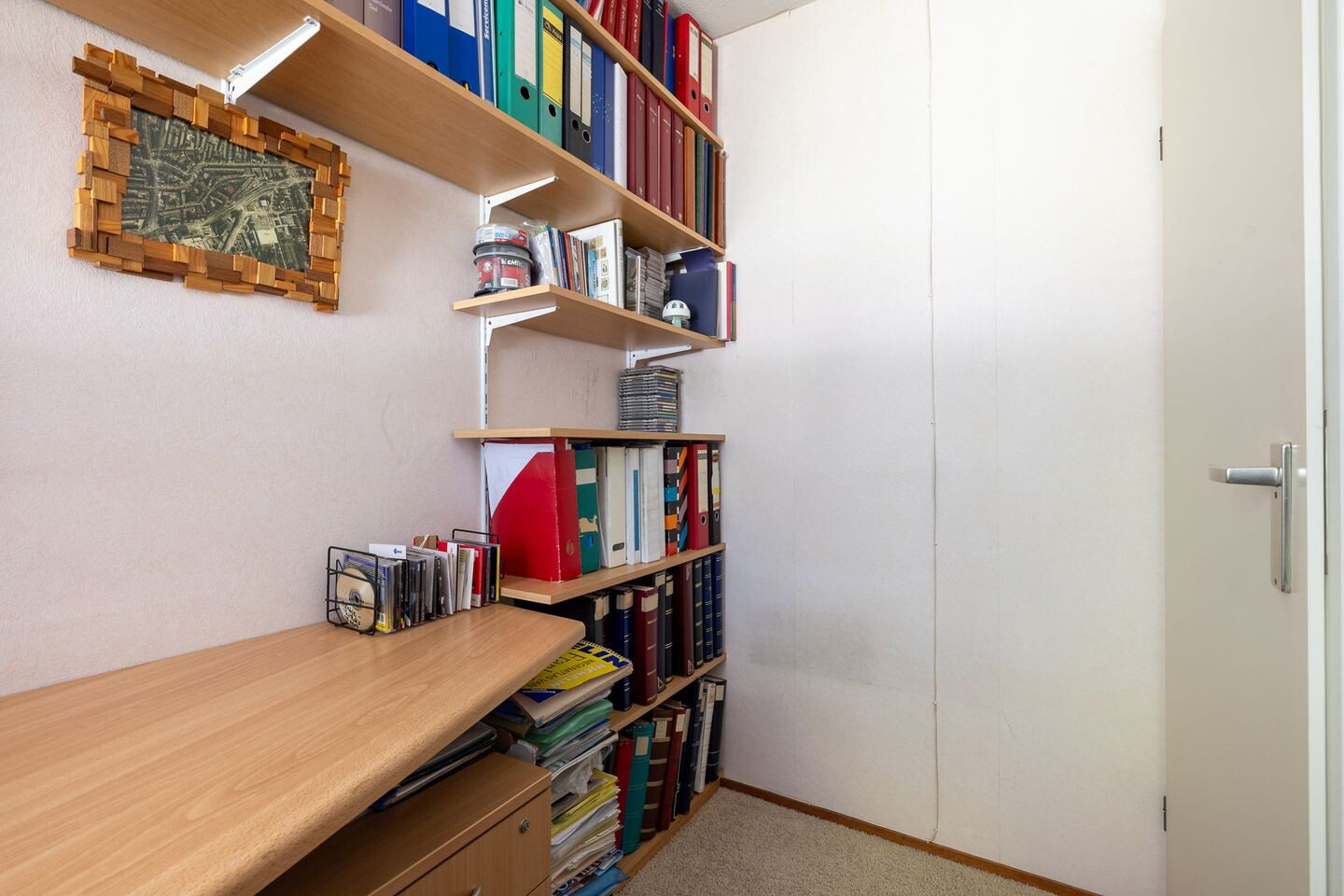 Tussenwoning te koop: Ringdijk 141, Rotterdam