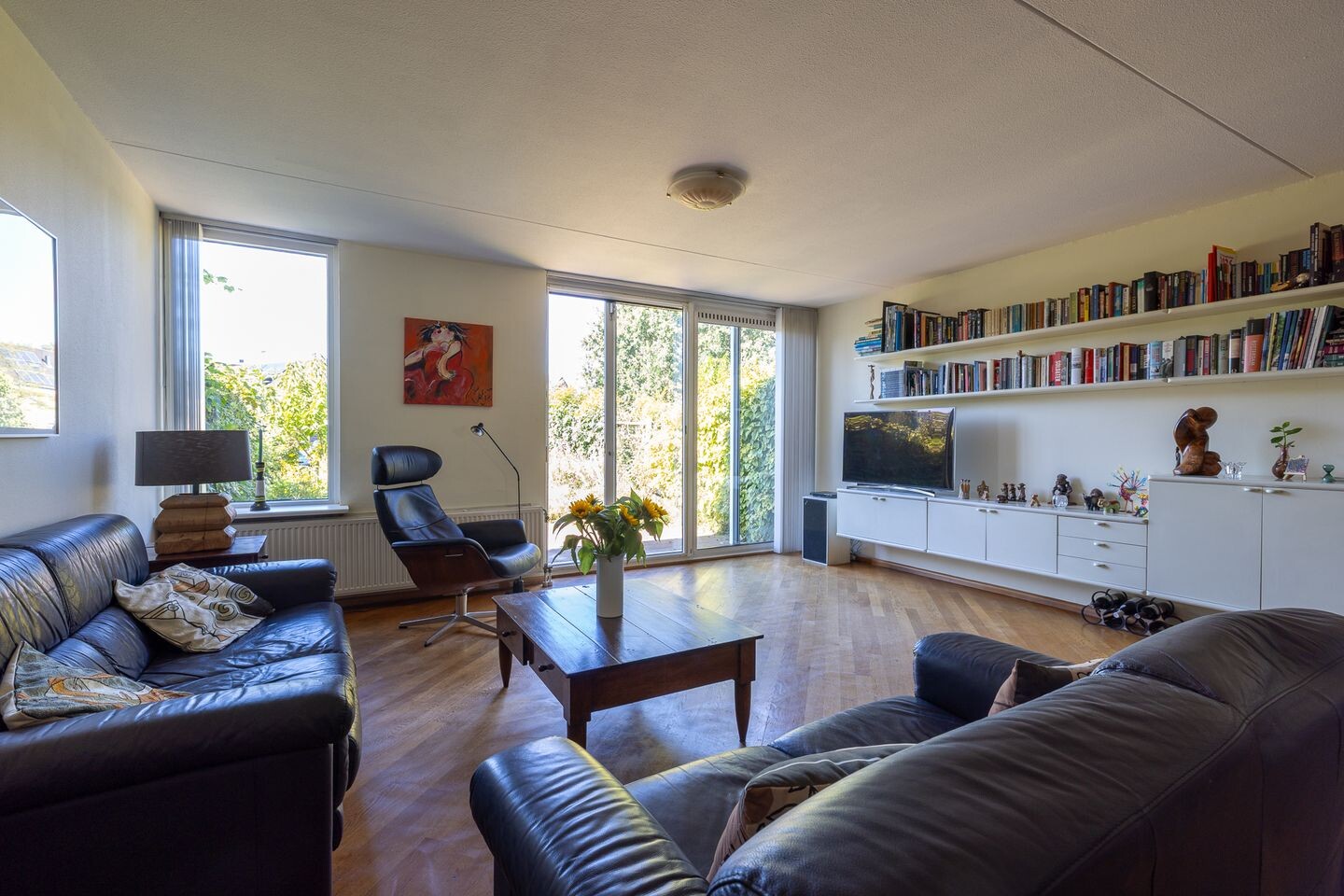 Tussenwoning te koop: Ringdijk 141, Rotterdam