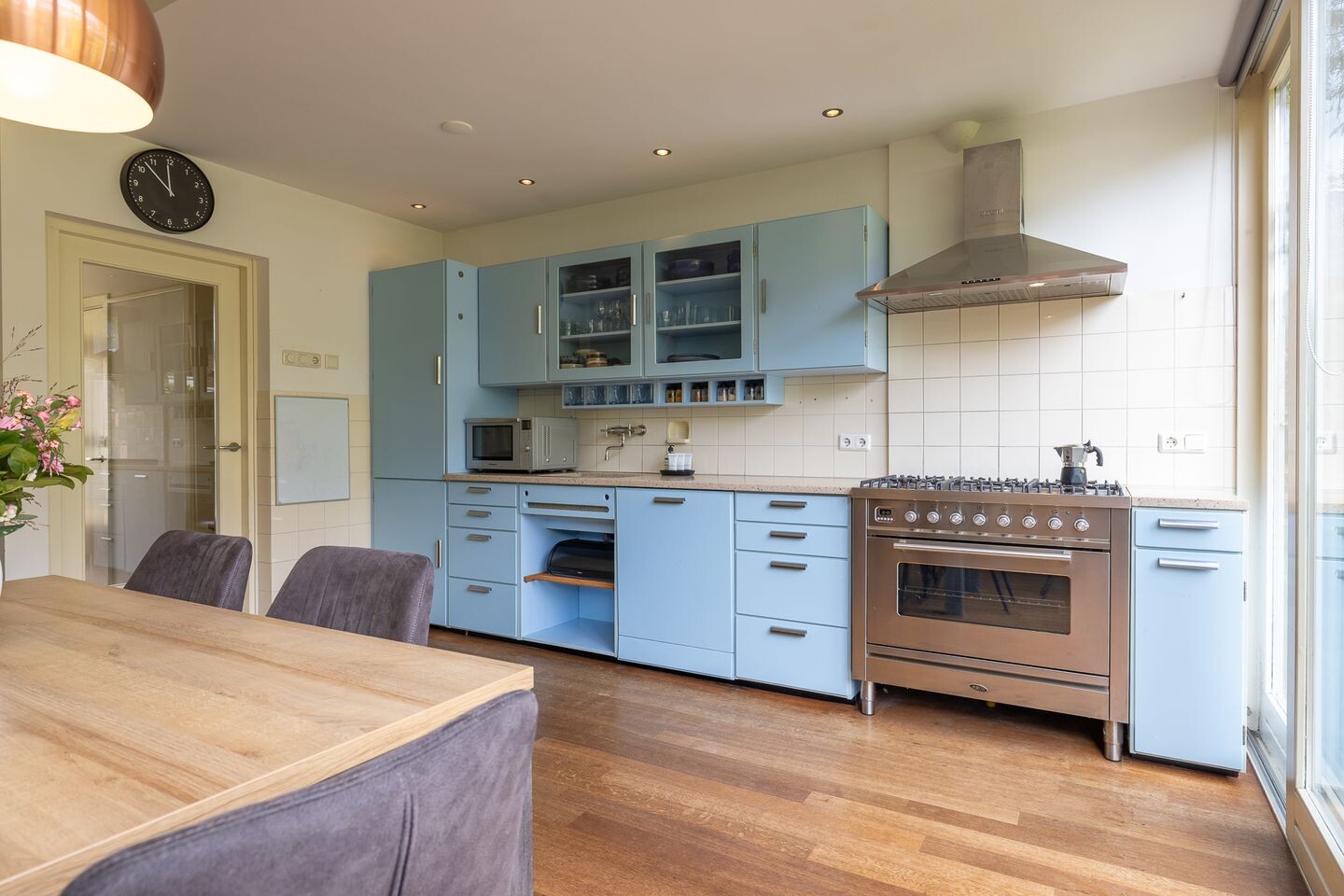 Tussenwoning te koop: Larikslaan 135, Rotterdam