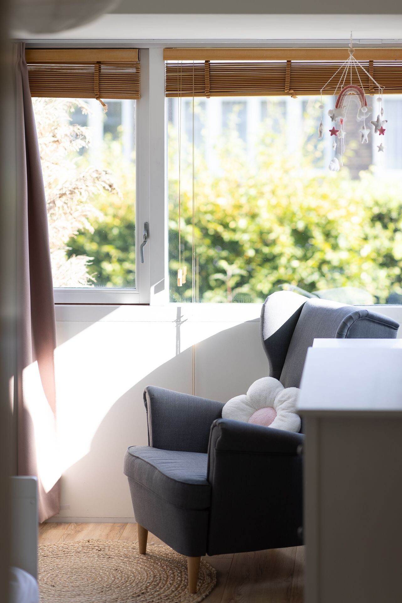 Tussenwoning te koop: Larikslaan 135, Rotterdam