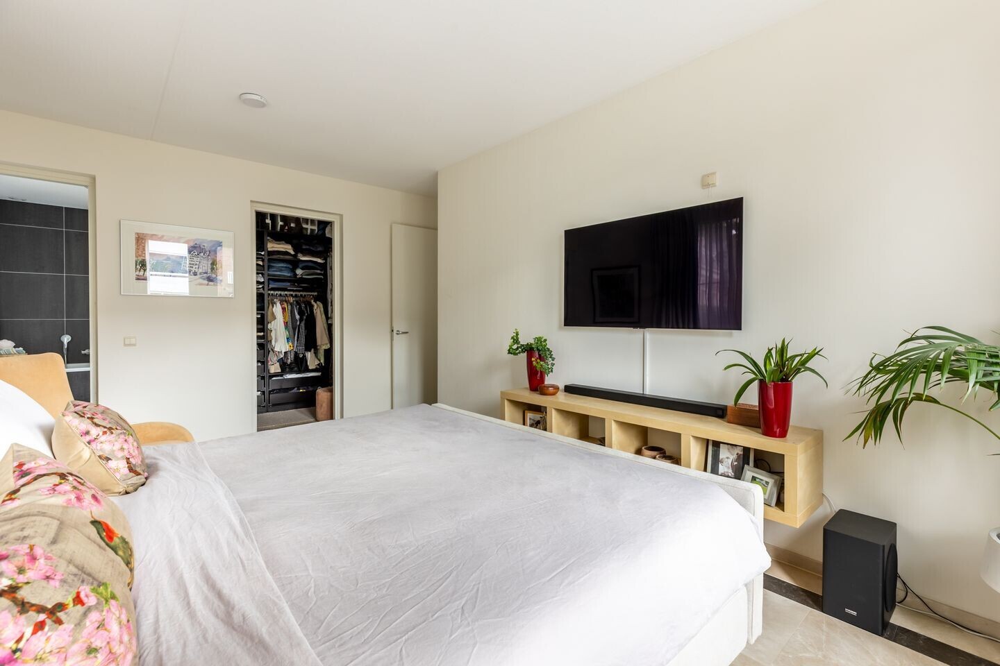 Appartement te koop: Straatweg 83A, Rotterdam