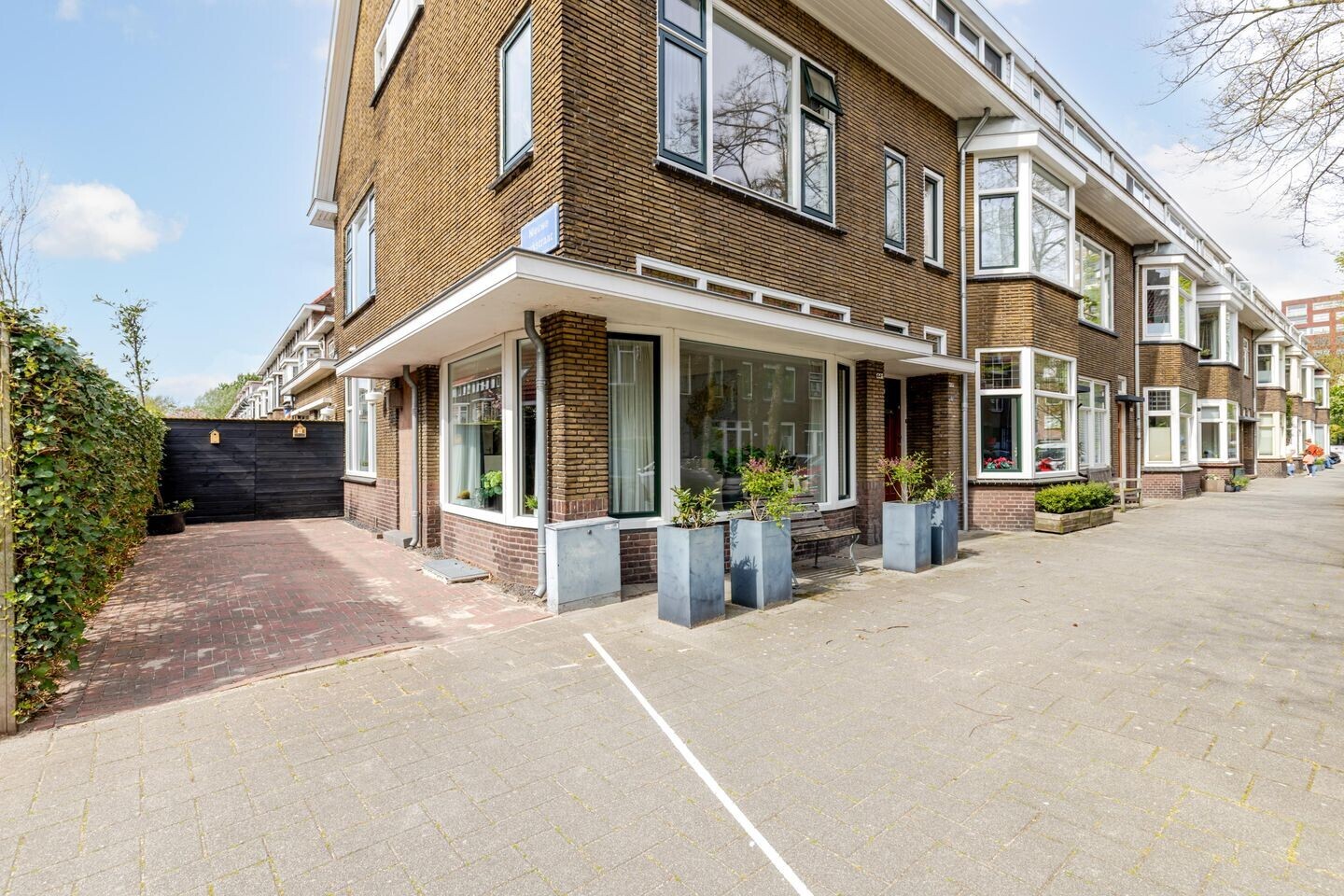 Appartement te koop: Adriaen van der Doeslaan 44B, Rotterdam