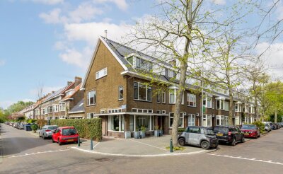 Adriaen van der Doeslaan 44-B