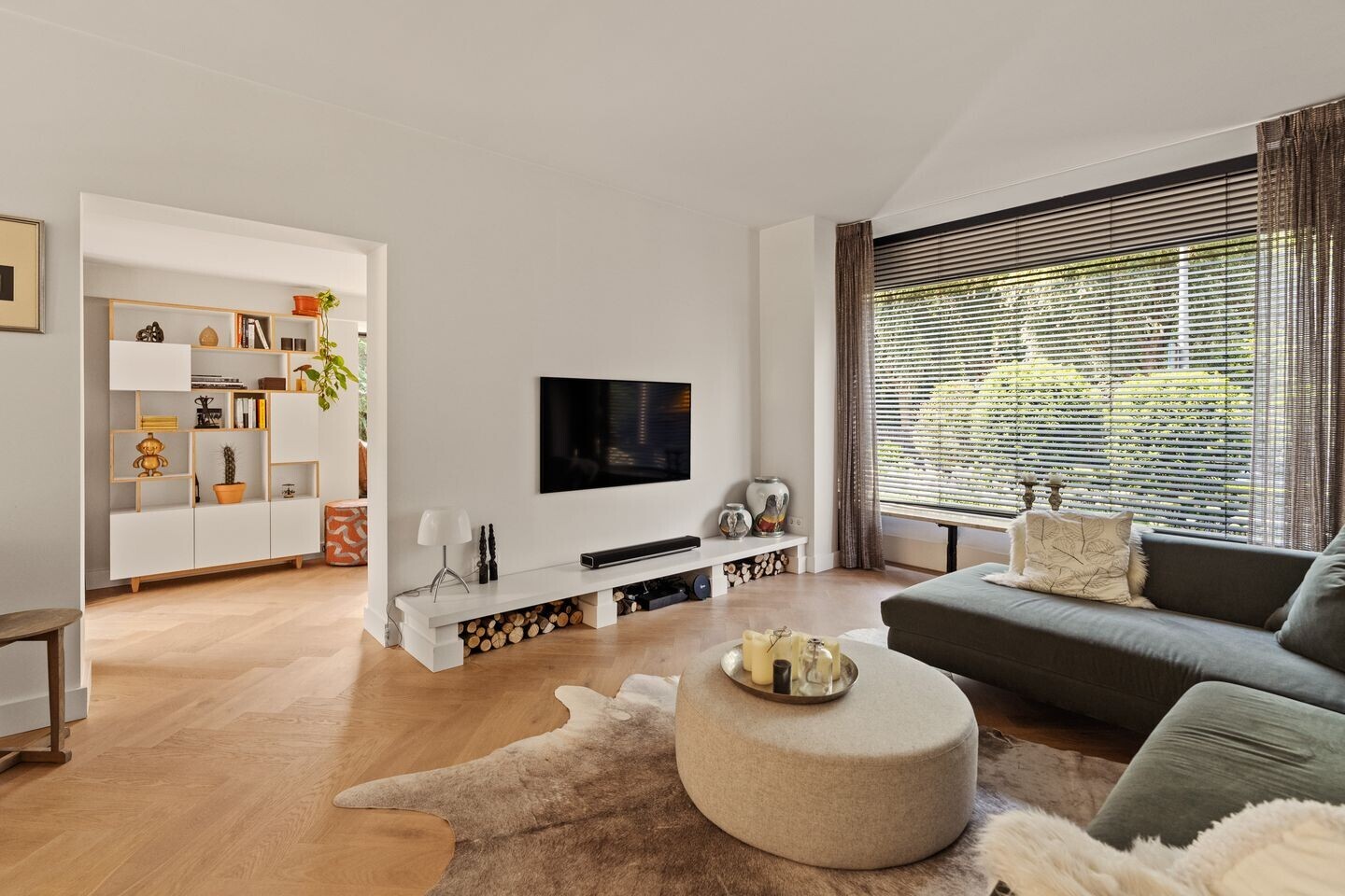 Vrijstaande woning te koop: Ringdijk 12, Rotterdam