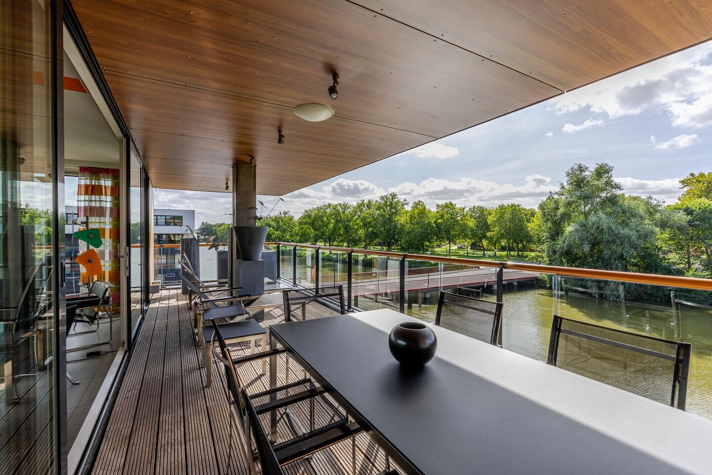 Appartement te koop: Lamsrustlaan 335, Rotterdam