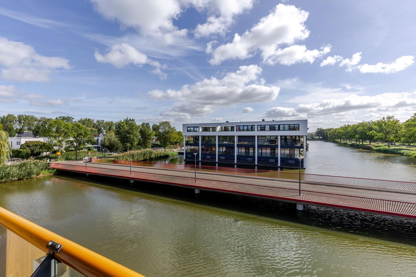 Appartement te koop: Lamsrustlaan 335, Rotterdam
