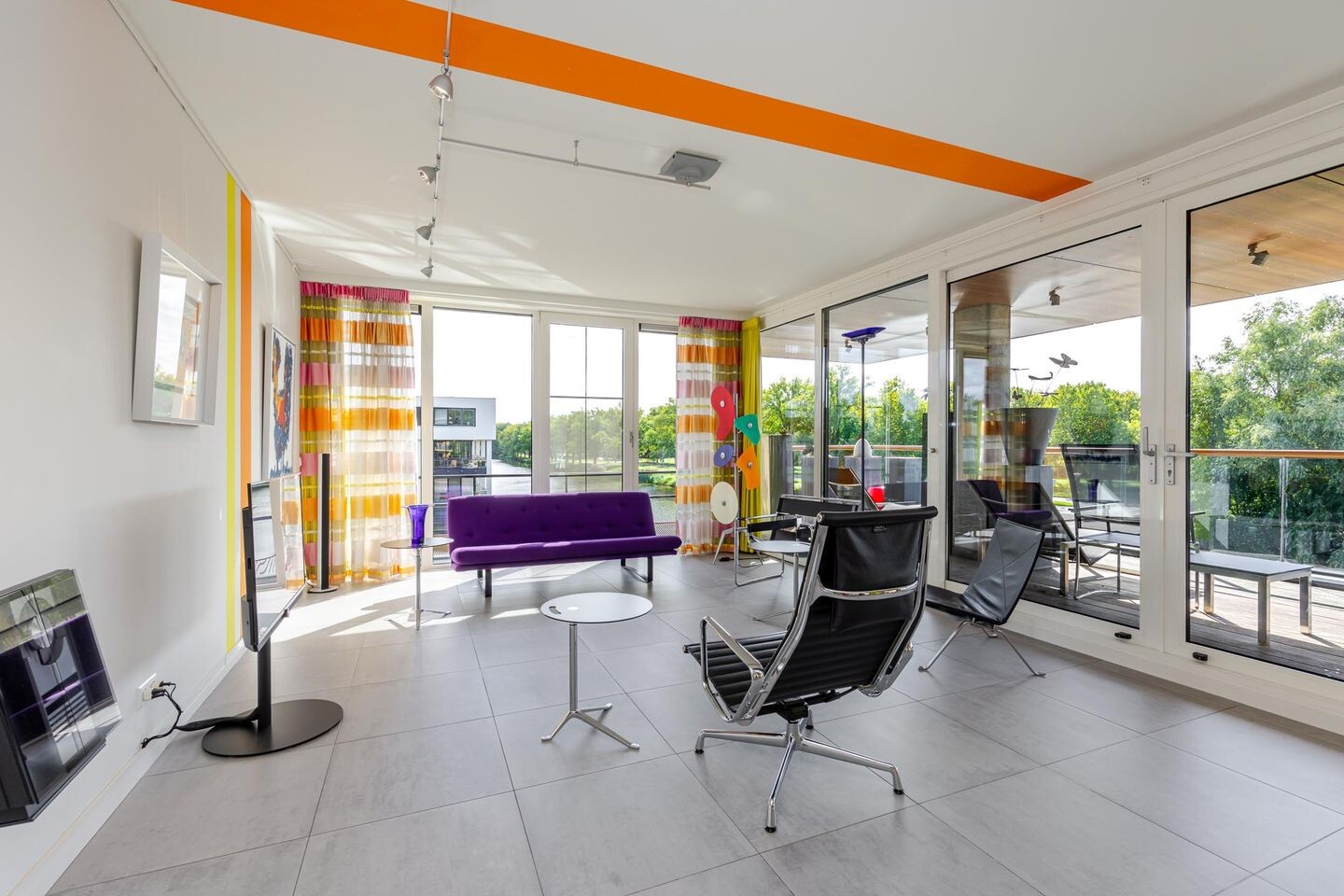 Appartement te koop: Lamsrustlaan 335, Rotterdam