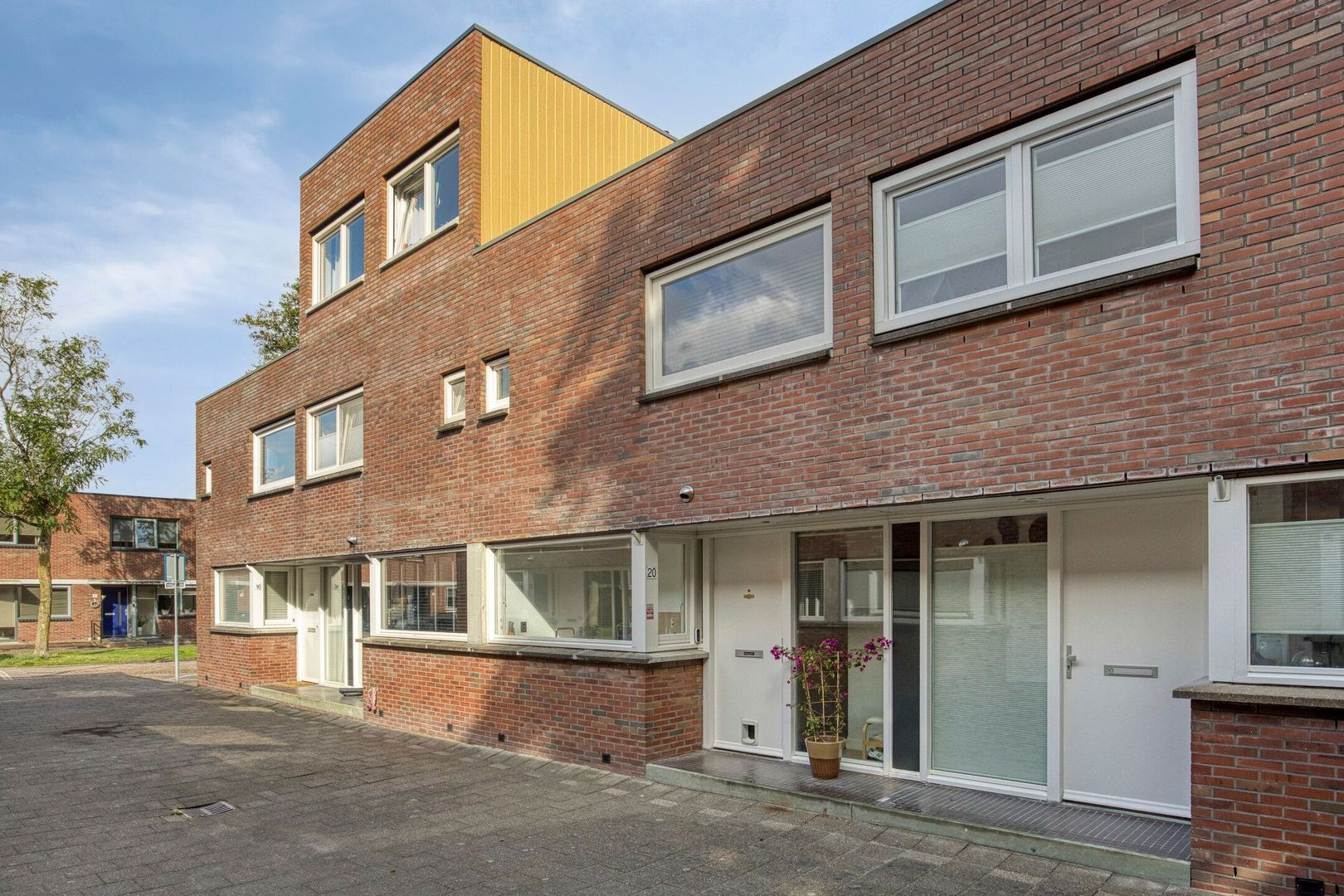 Tussenwoning te koop: Ariadnestraat 20, Rotterdam