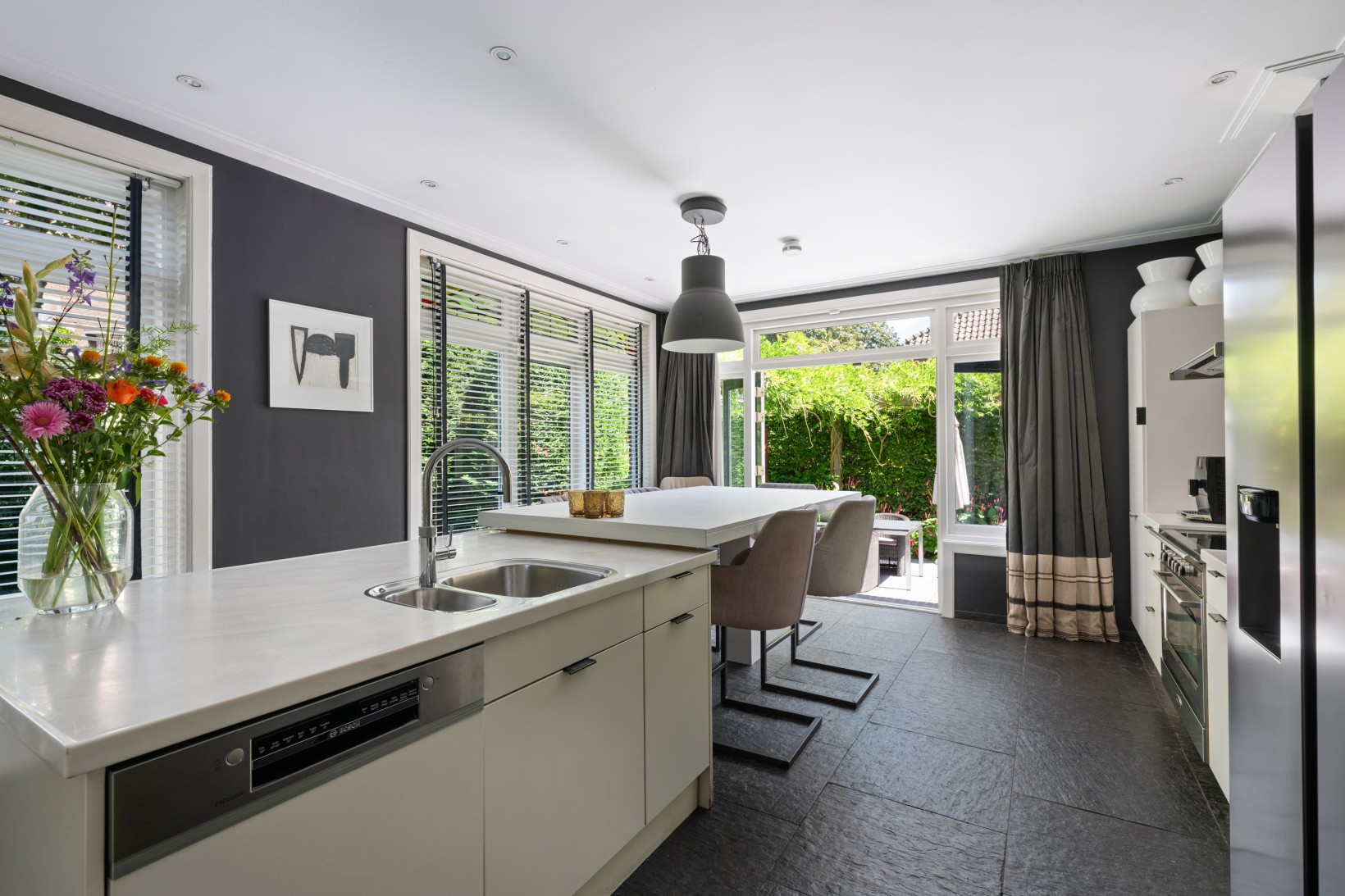 Vrijstaande woning te koop: Burgemeester Le Fèvre de Montignylaan 61, Rotterdam