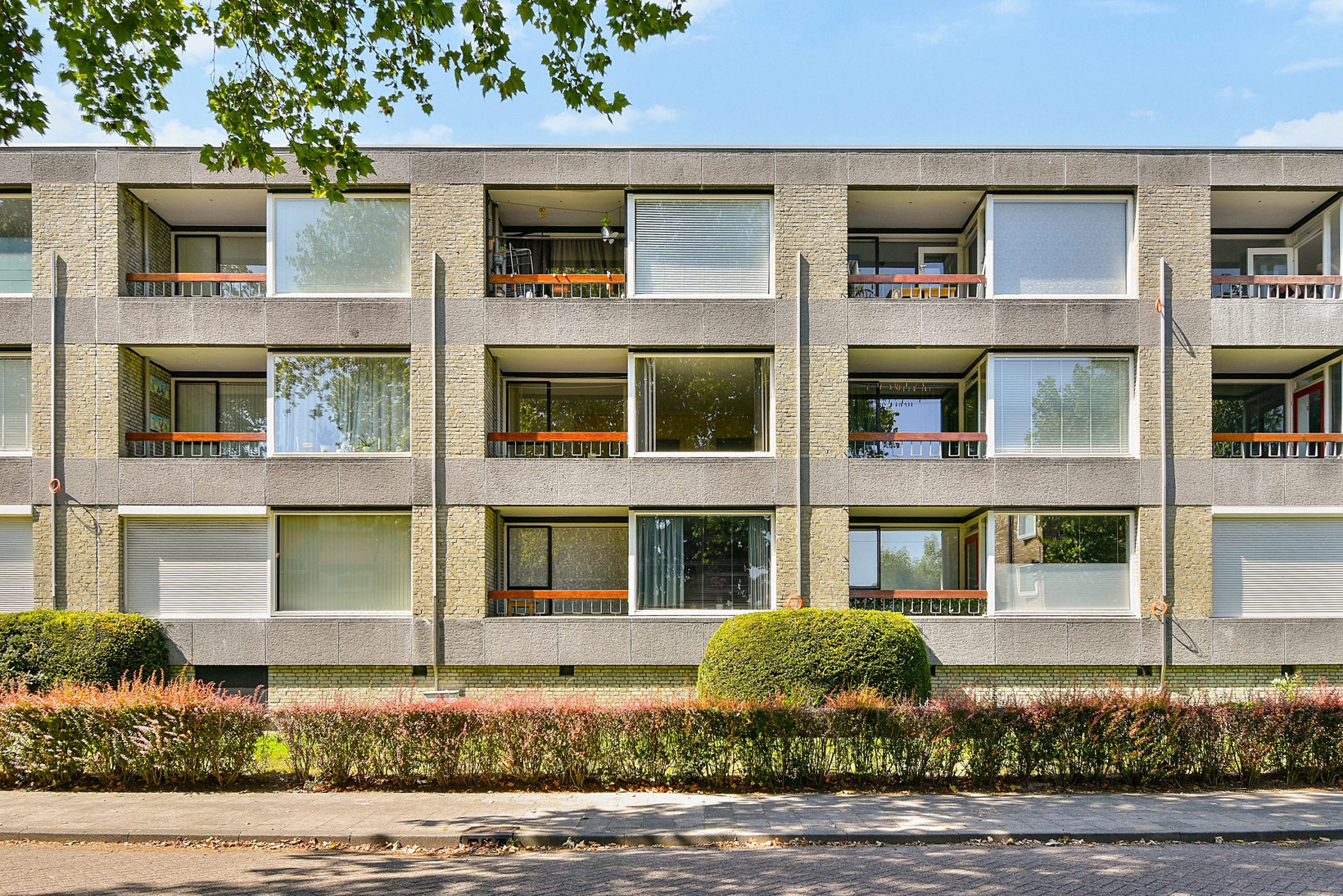 Studio te koop: Granadoslaan 46, Rotterdam