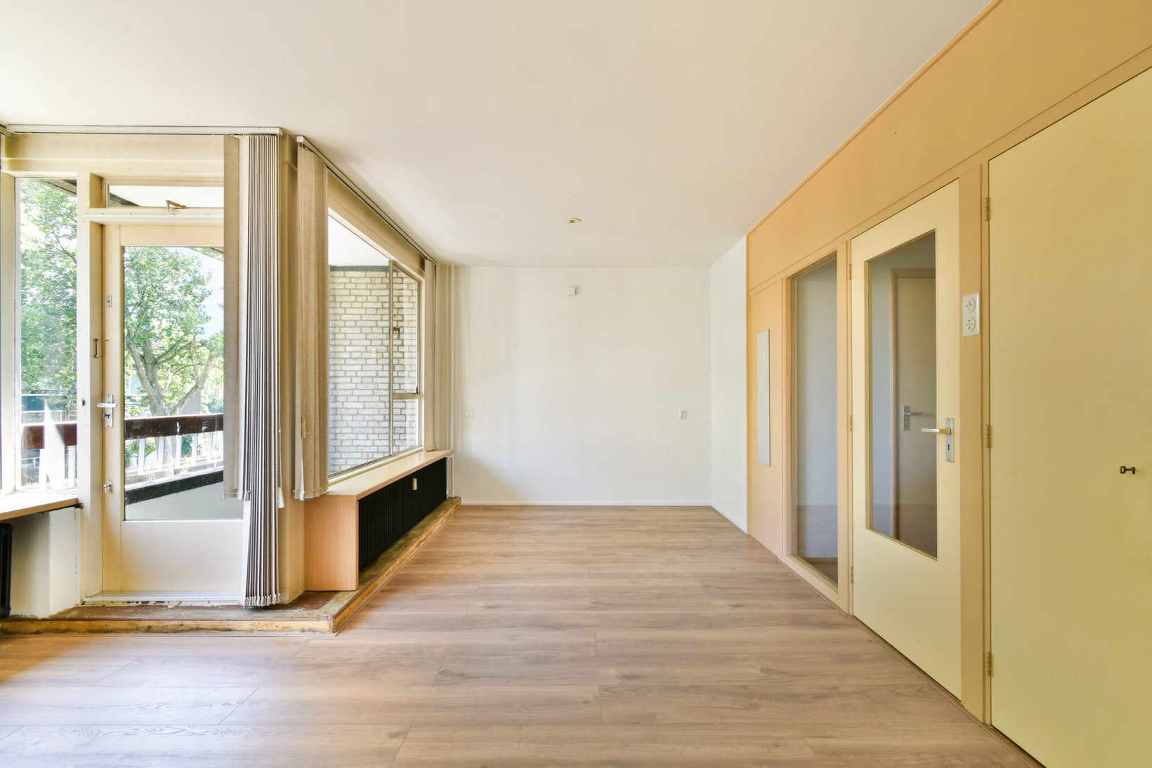 Studio te koop: Granadoslaan 46, Rotterdam