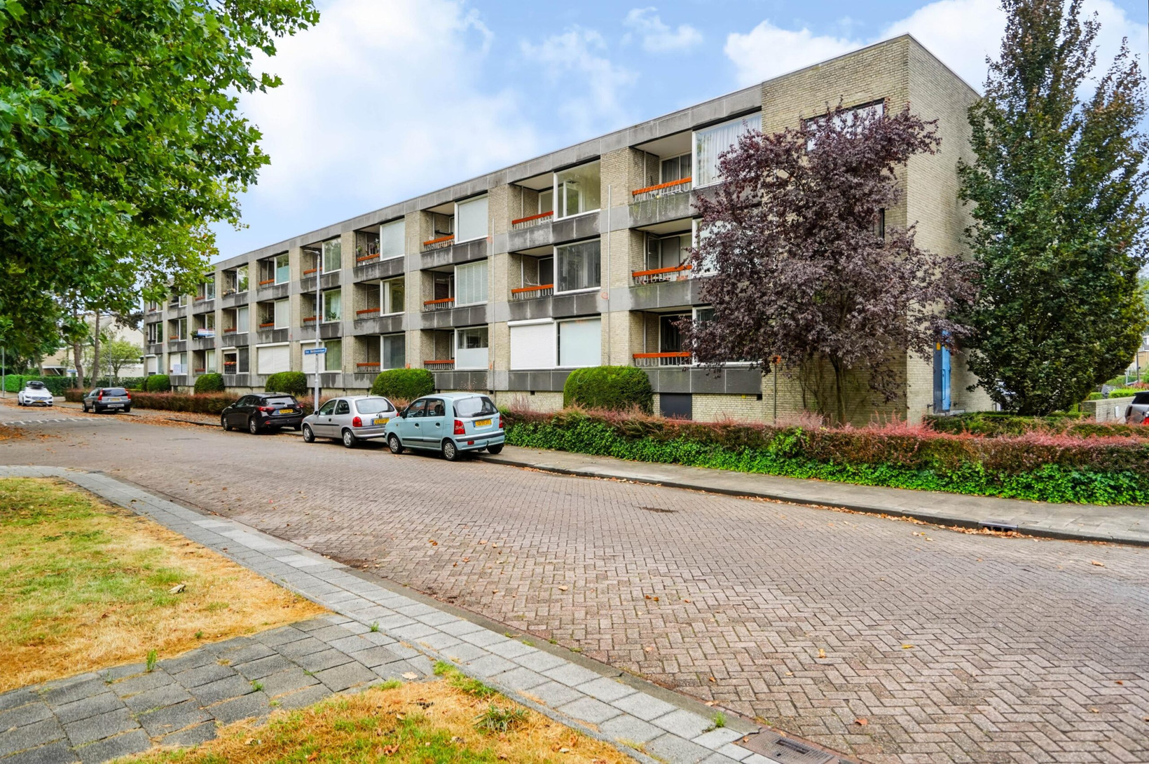 Studio te koop: Granadoslaan 80, Rotterdam
