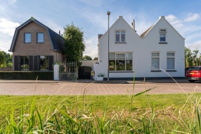 Bergse Link. 67