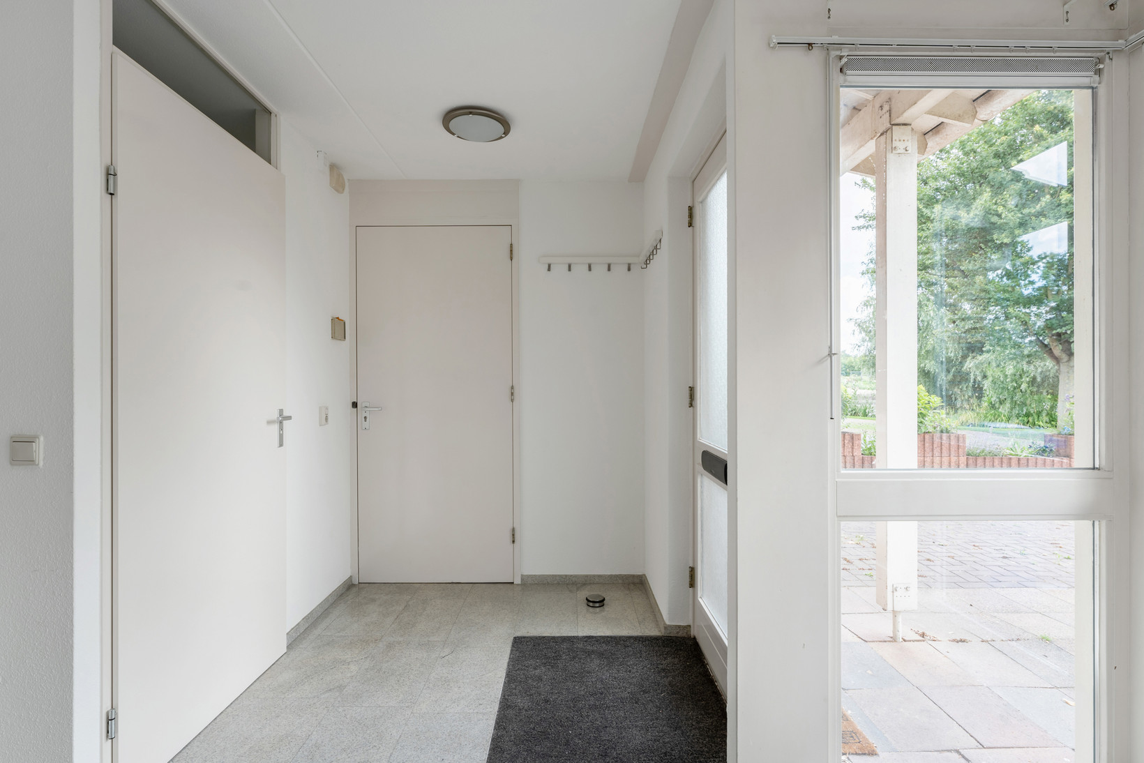Tussenwoning te koop: Kees van Hasseltstraat 10, Rotterdam