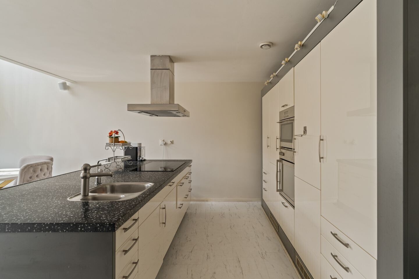Hoekwoning te koop: Brandingdijk 148, Rotterdam