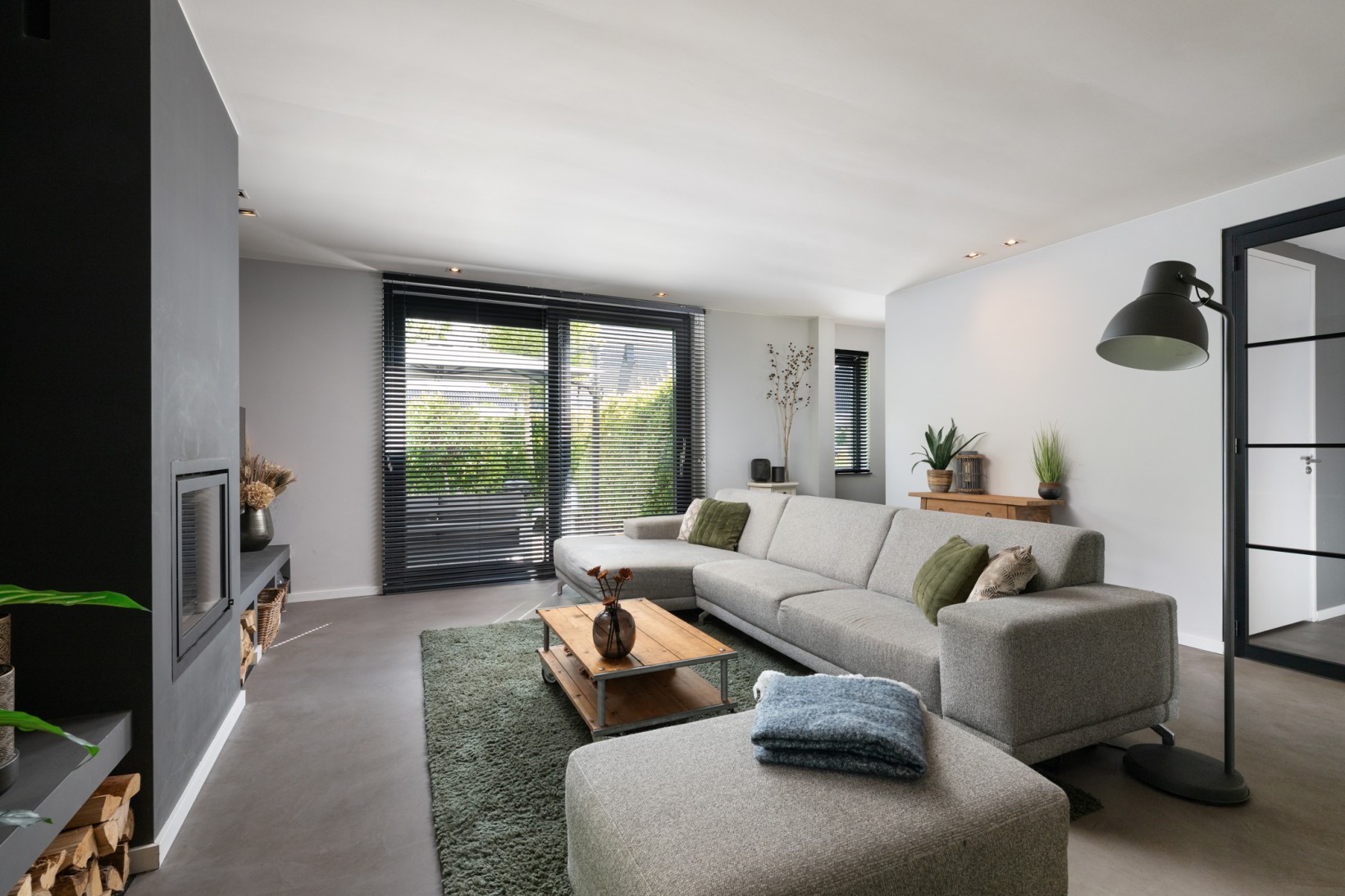 Vrijstaande woning te koop: Neeltje Breedveldkade 25, Rotterdam