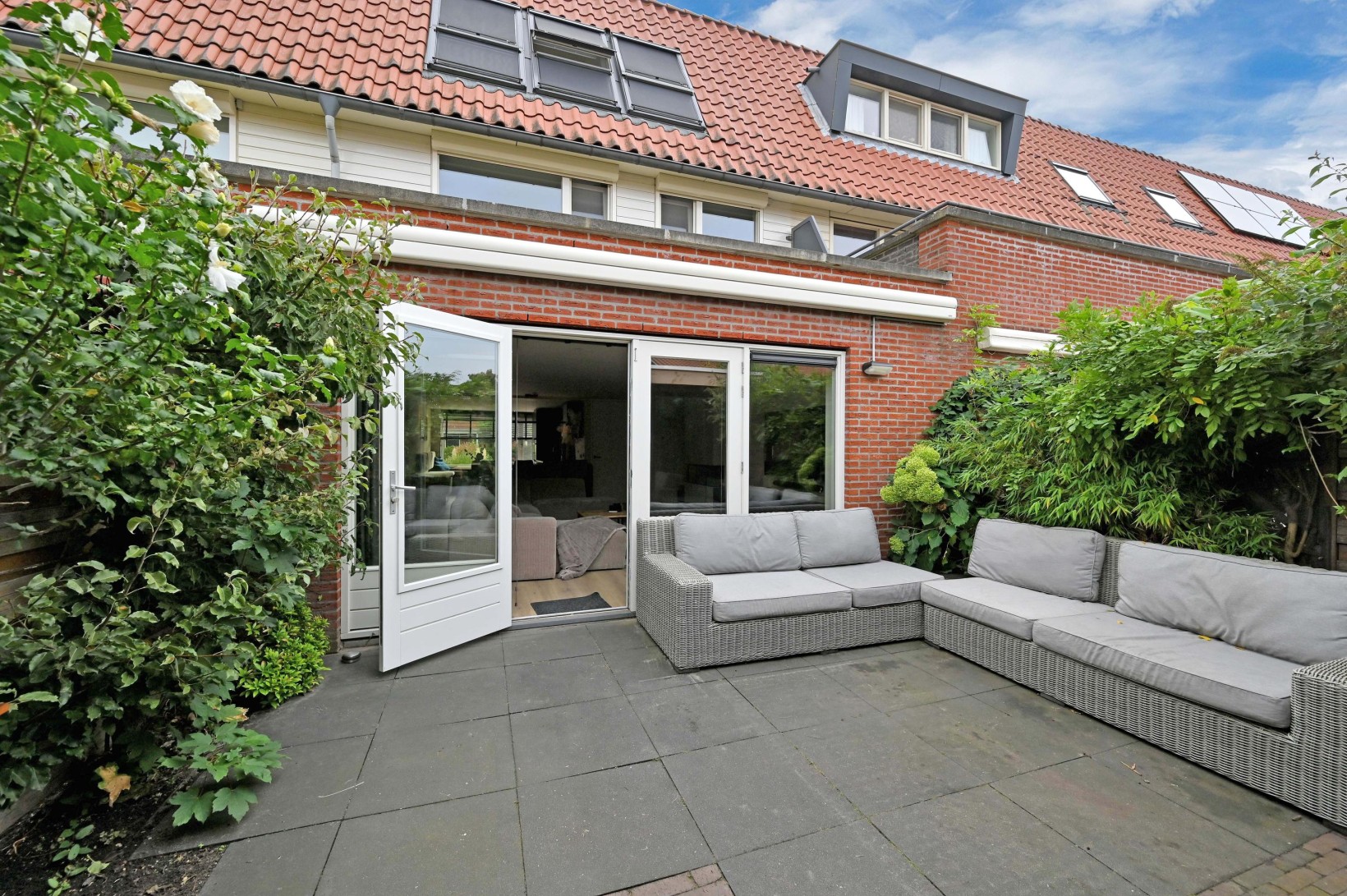 Tussenwoning te koop: Bernard Canterstraat 13, Rotterdam