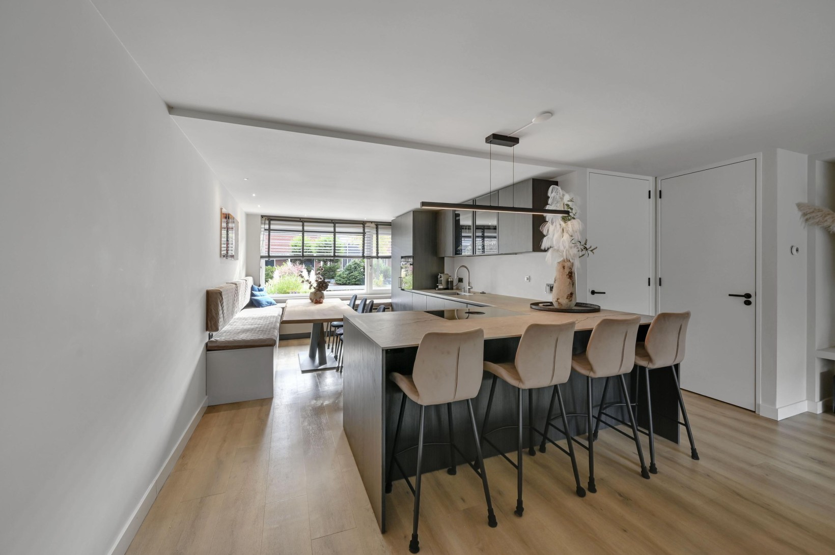 Tussenwoning te koop: Bernard Canterstraat 13, Rotterdam