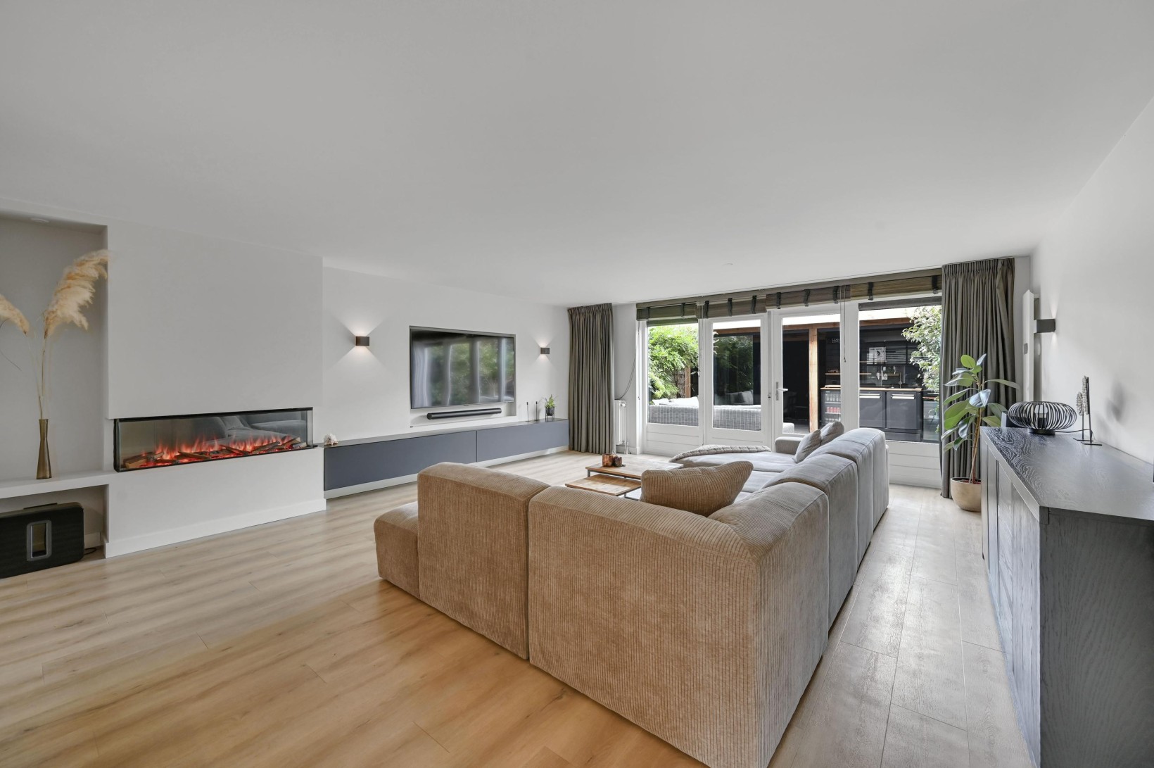 Tussenwoning te koop: Bernard Canterstraat 13, Rotterdam