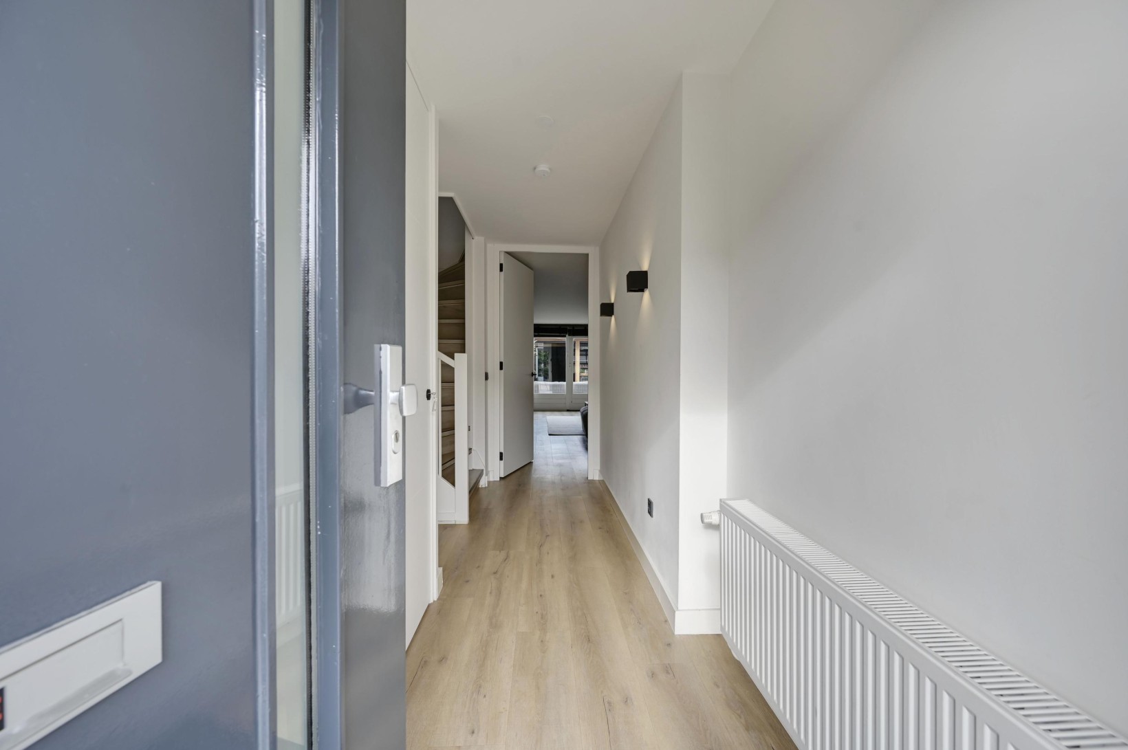 Tussenwoning te koop: Bernard Canterstraat 13, Rotterdam