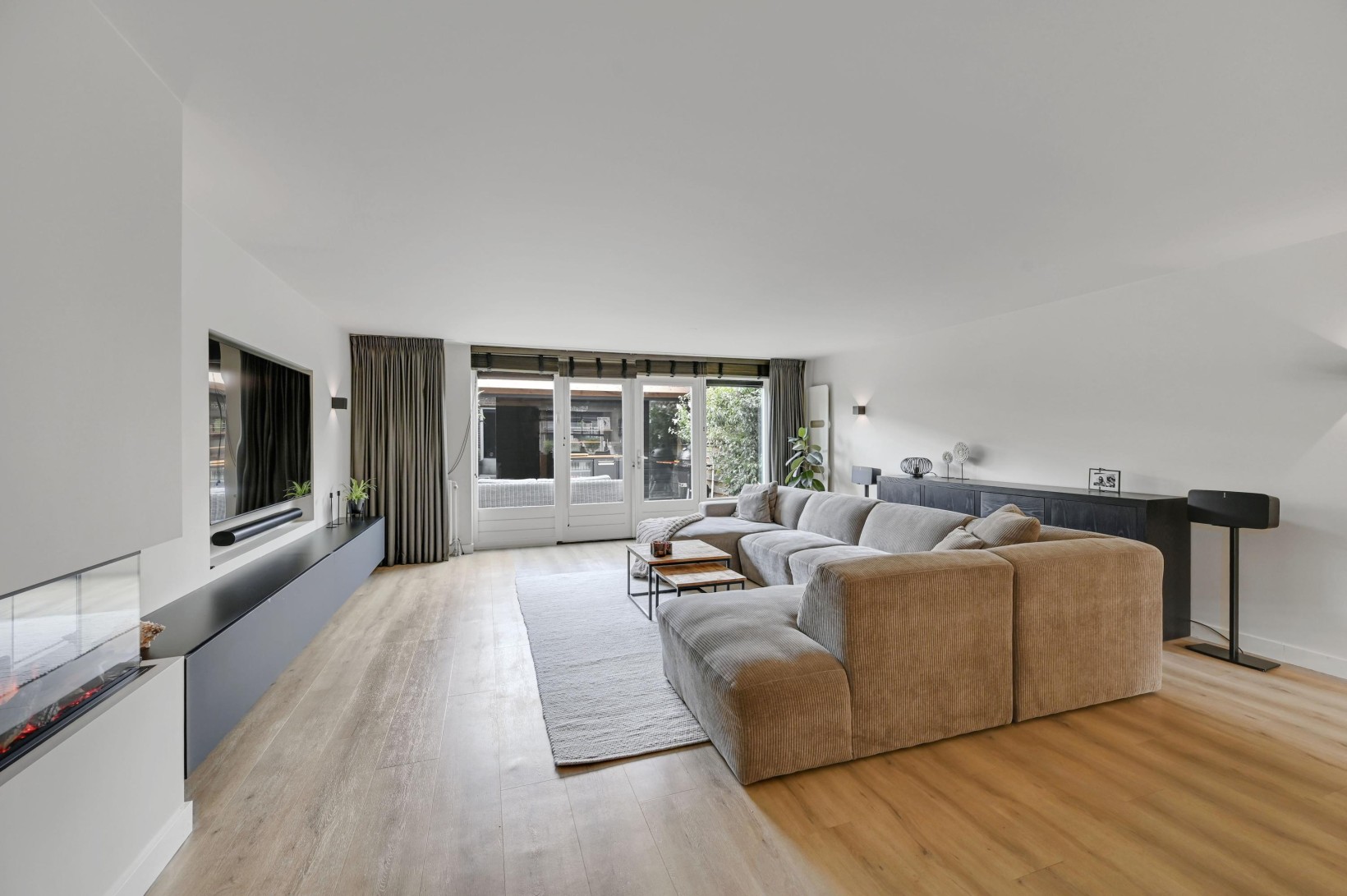 Tussenwoning te koop: Bernard Canterstraat 13, Rotterdam