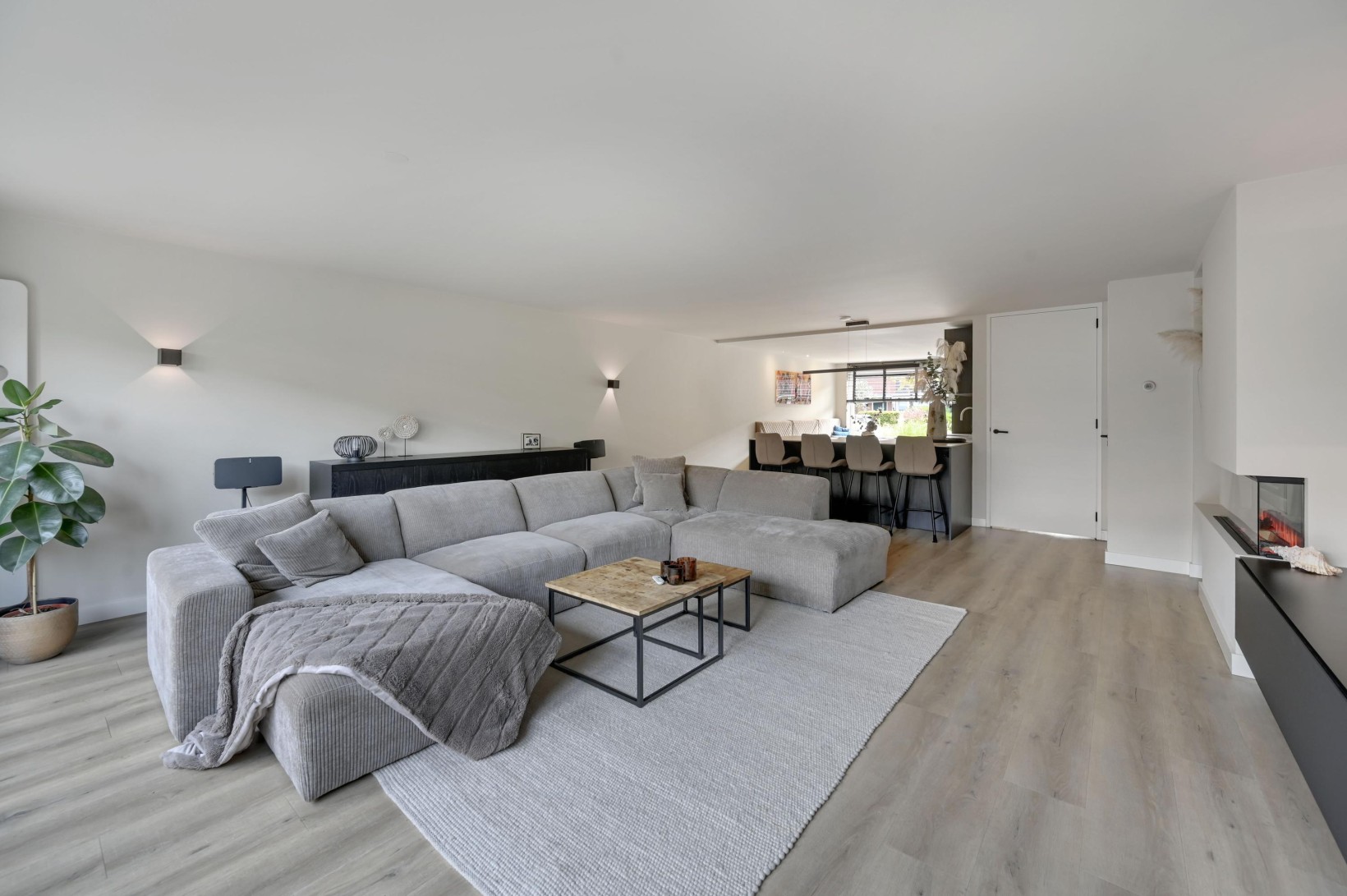 Tussenwoning te koop: Bernard Canterstraat 13, Rotterdam