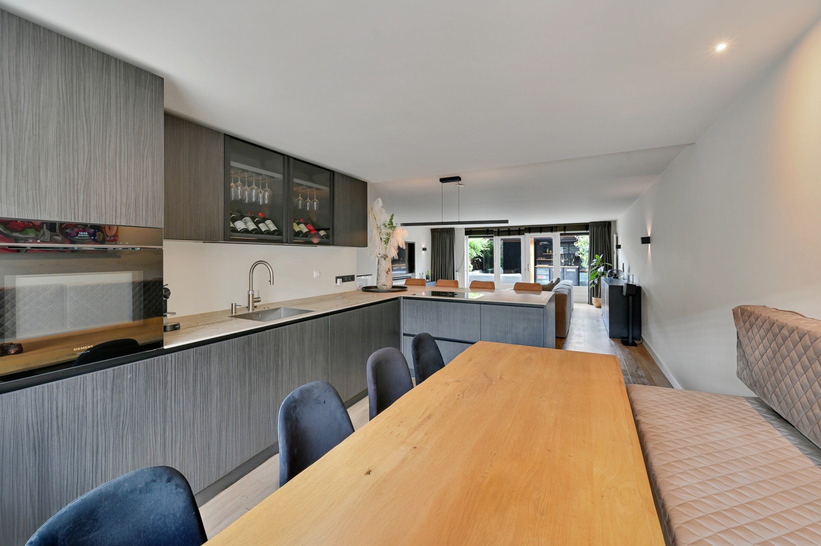 Tussenwoning te koop: Bernard Canterstraat 13, Rotterdam