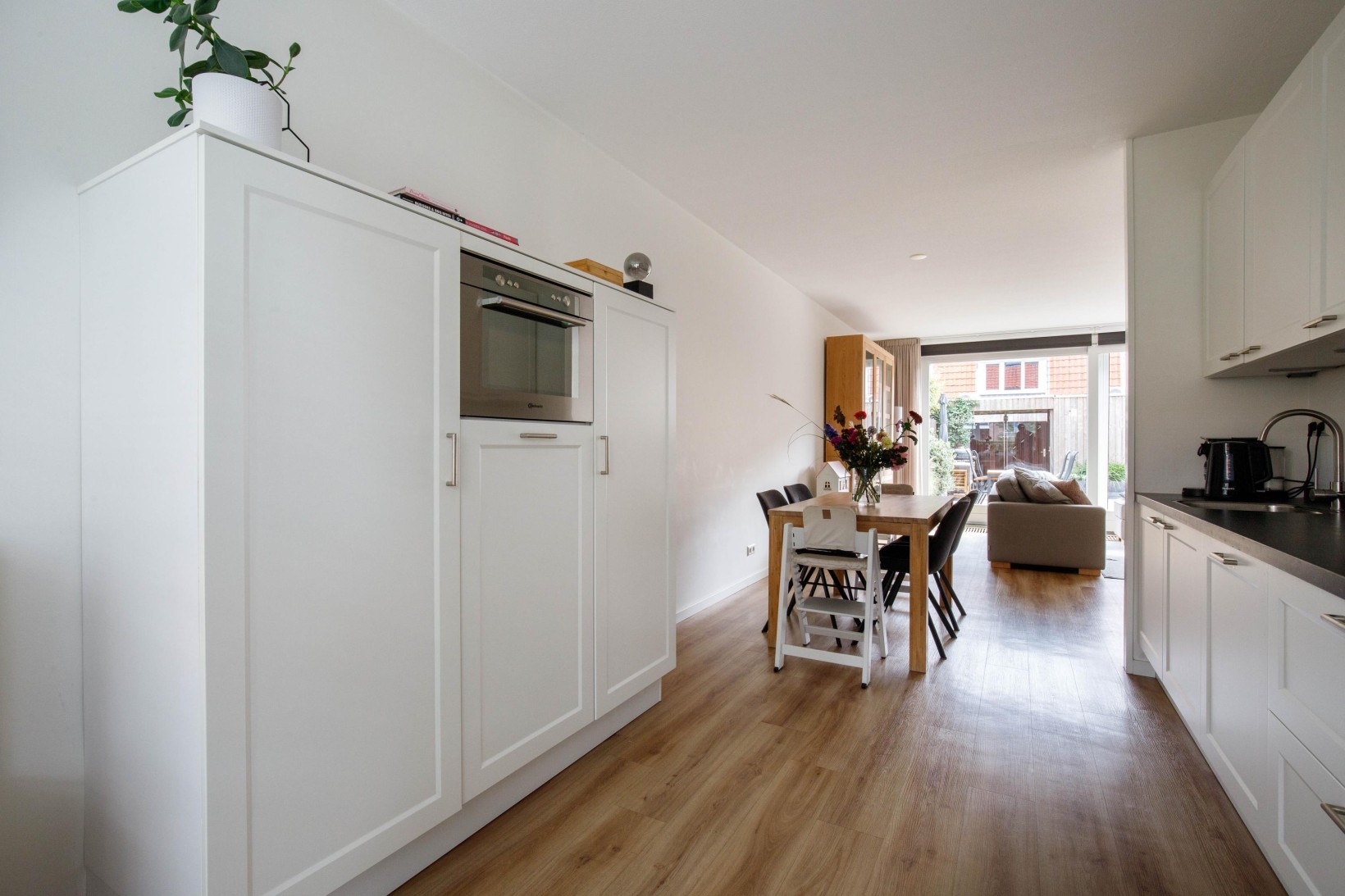 Tussenwoning te koop: Jan Sluijtersstraat 26, Rotterdam