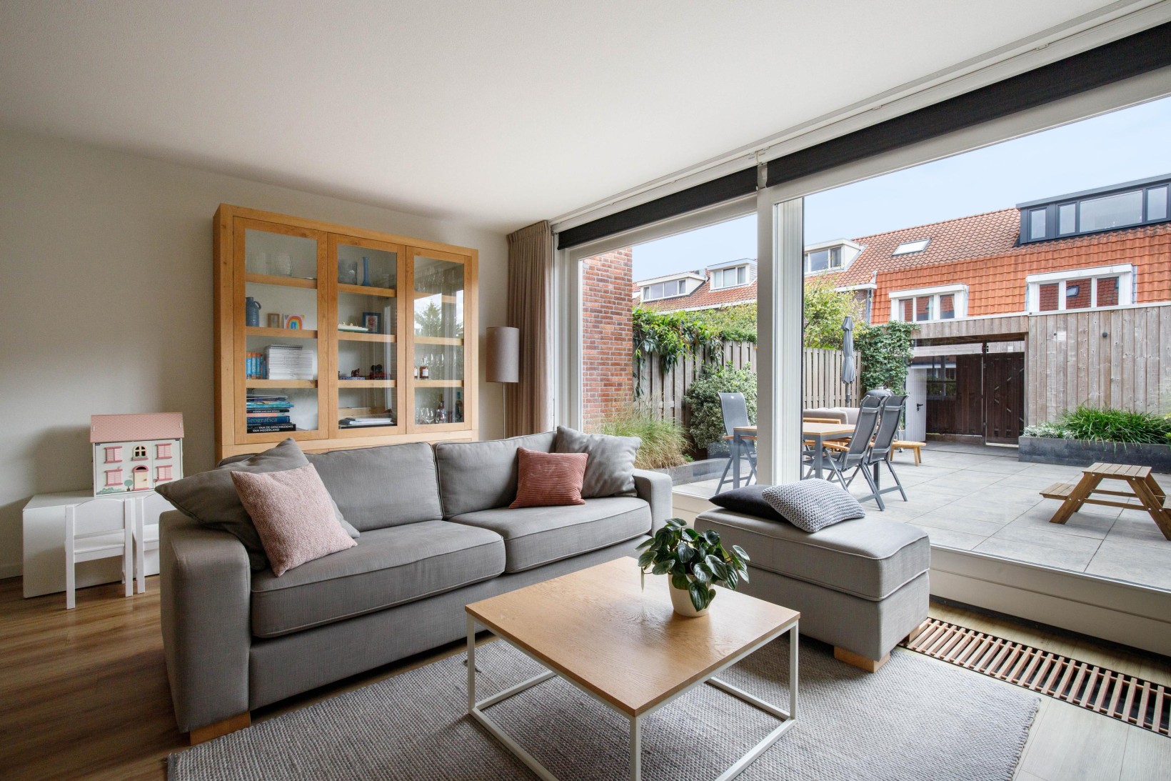 Tussenwoning te koop: Jan Sluijtersstraat 26, Rotterdam